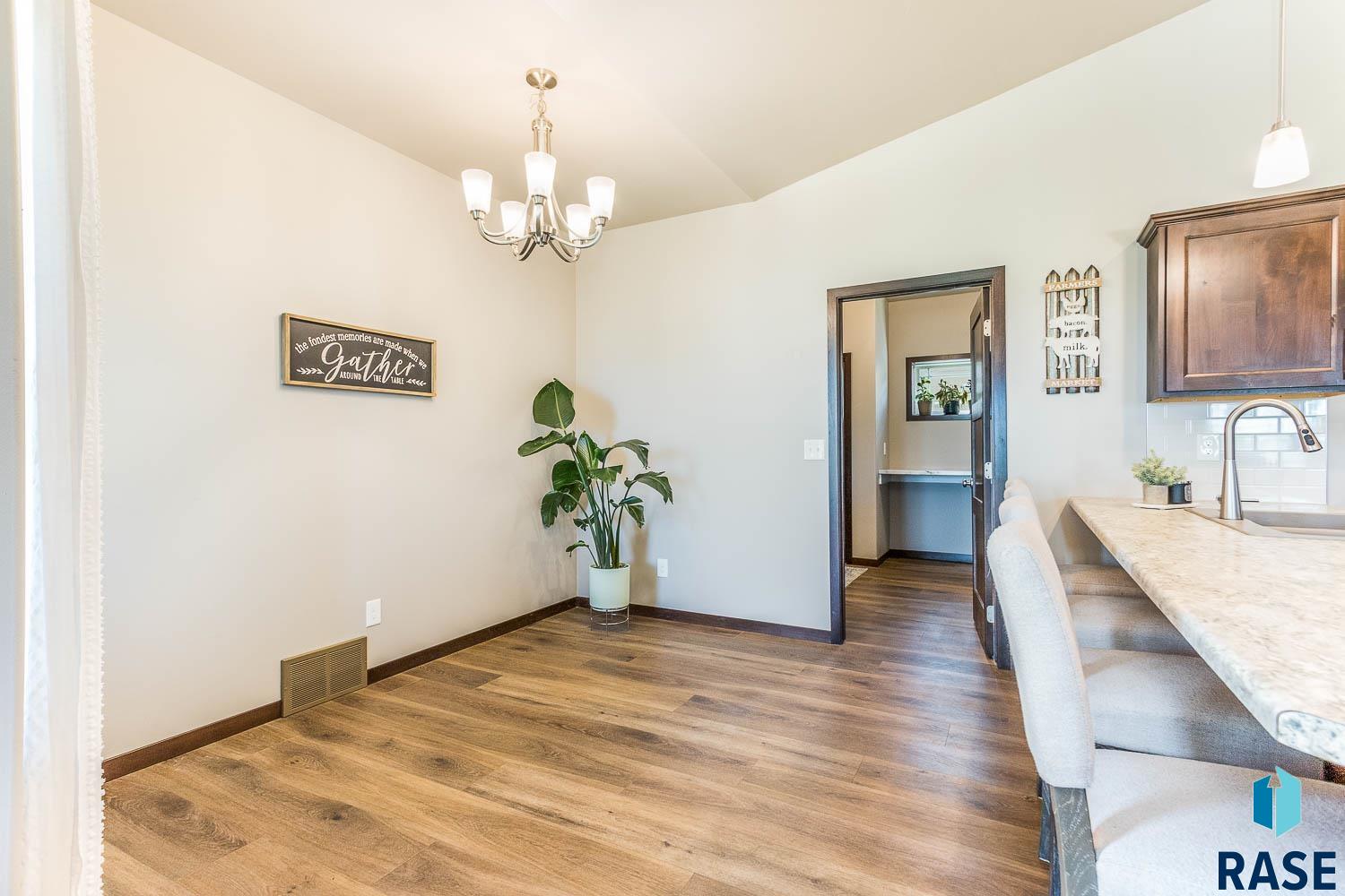501 S Mary Gene Ave Avenue, Sioux Falls, New Jersey image 11