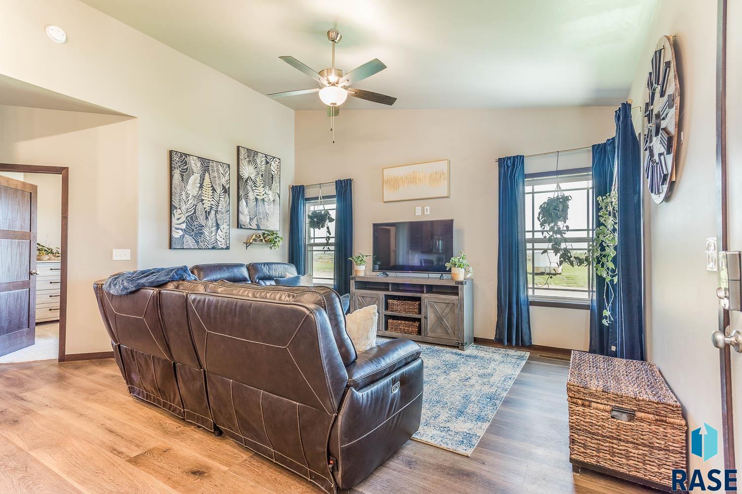 501 S Mary Gene Ave Avenue, Sioux Falls, New Jersey image 6