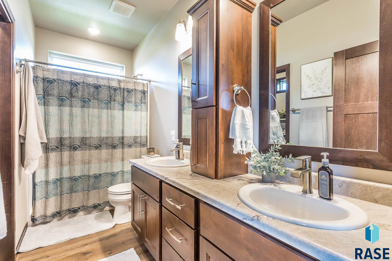 501 S Mary Gene Ave Avenue, Sioux Falls, New Jersey image 13