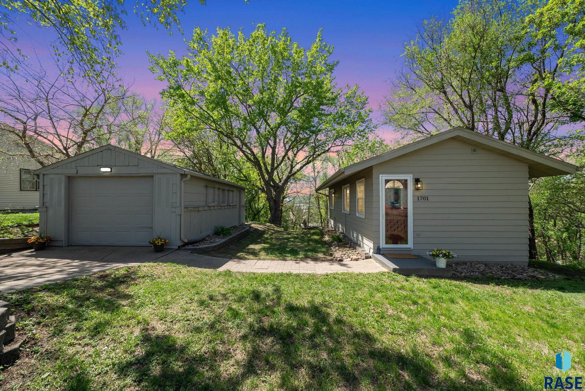 1701 N Wayland Ave Avenue, Sioux Falls, New Jersey image 1