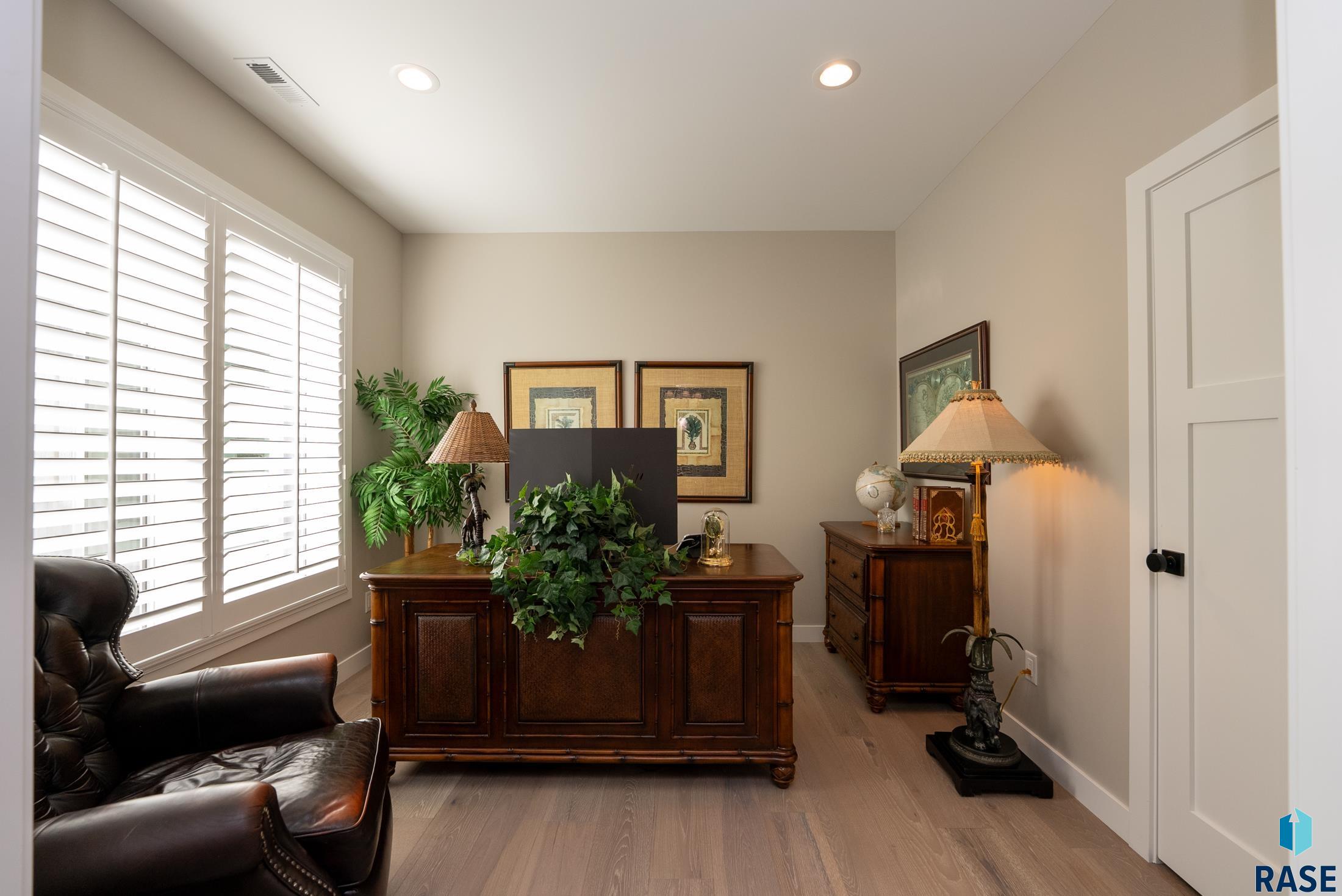 1713 N Rosemary Ave Avenue, Sioux Falls, New Jersey image 16