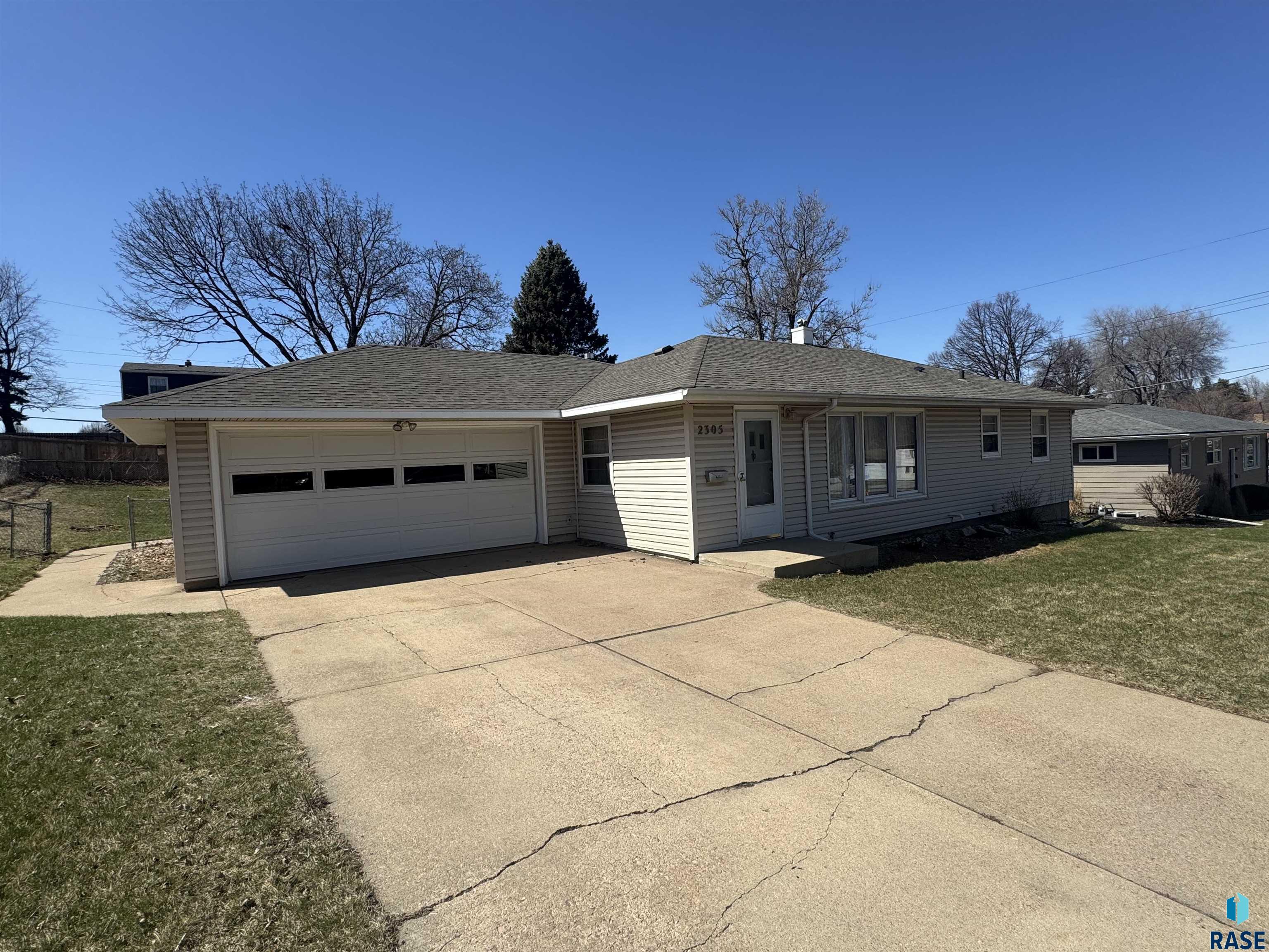 2305 S Sherman Ave Avenue, Sioux Falls, South Dakota image 2