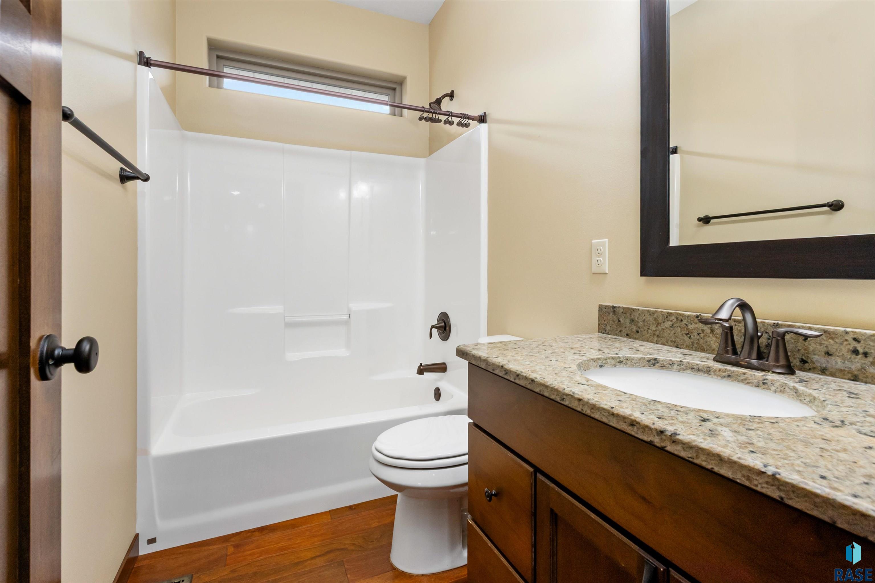 301 S Spring Pl Place, Brandon, New Jersey image 16