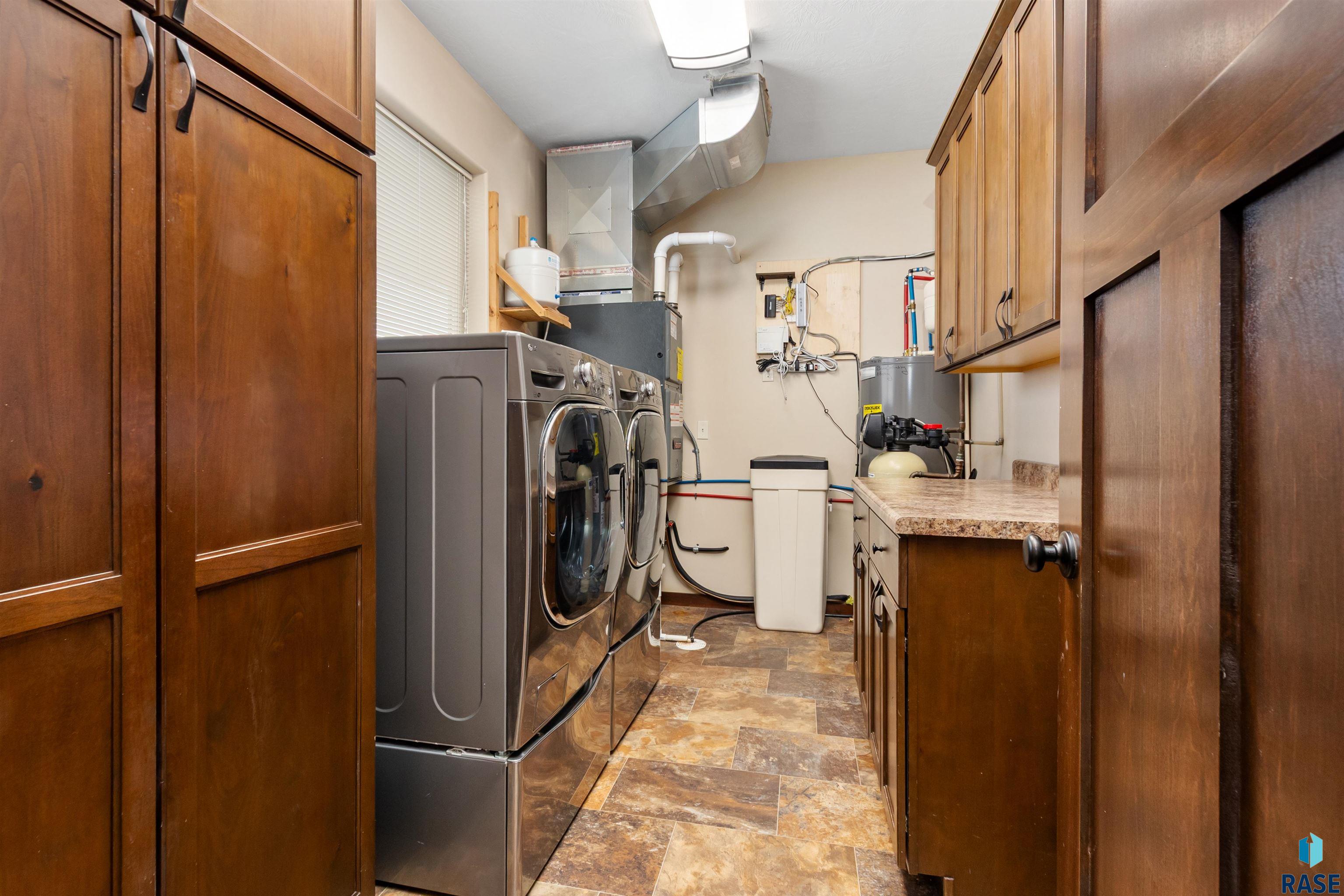 301 S Spring Pl Place, Brandon, New Jersey image 17