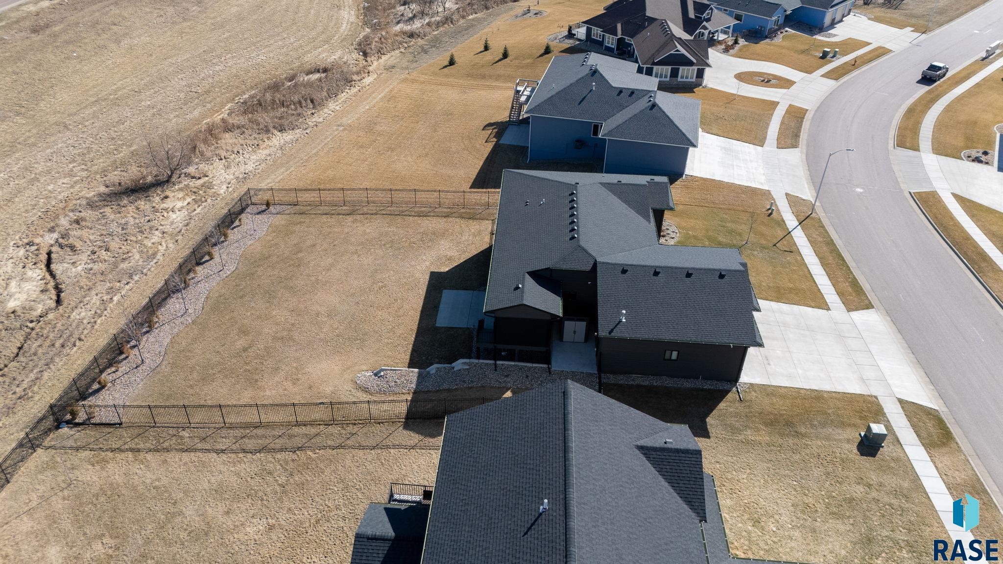 7308 E Dillon Creek Dr Drive, Sioux Falls, South Dakota image 11