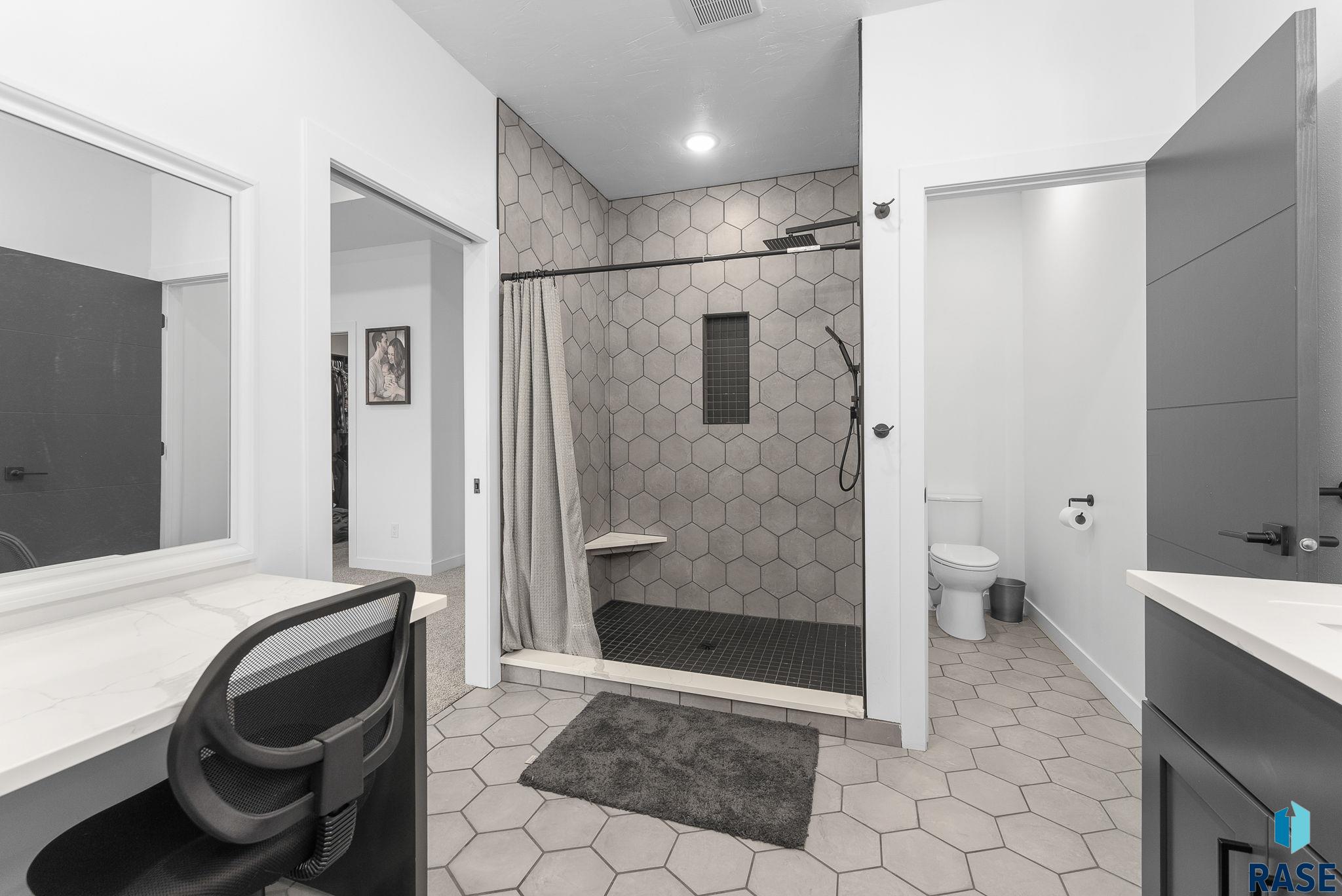 7308 E Dillon Creek Dr Drive, Sioux Falls, South Dakota image 37