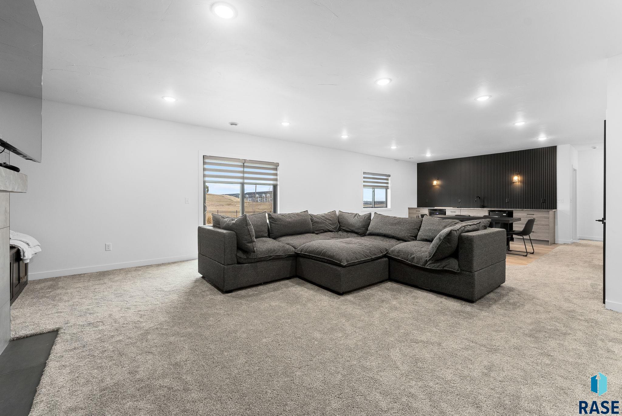 7308 E Dillon Creek Dr Drive, Sioux Falls, South Dakota image 48