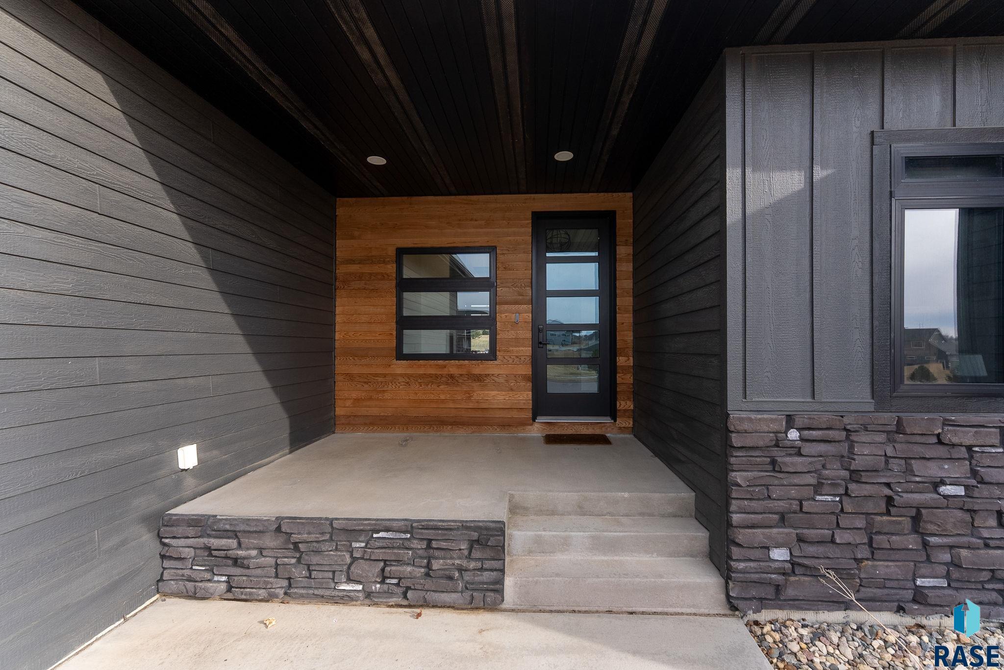 7308 E Dillon Creek Dr Drive, Sioux Falls, South Dakota image 3