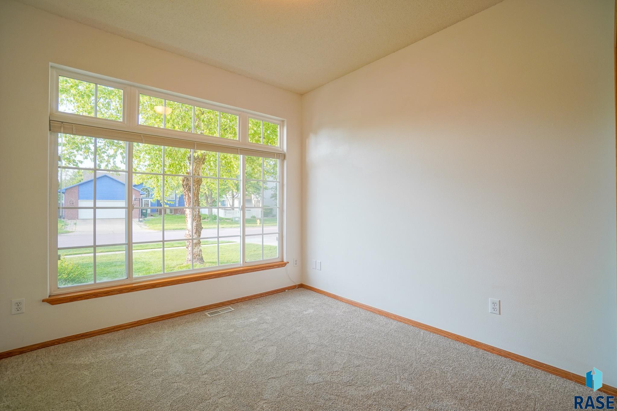 1601 E 63rd St Street, Sioux Falls, New Jersey image 16