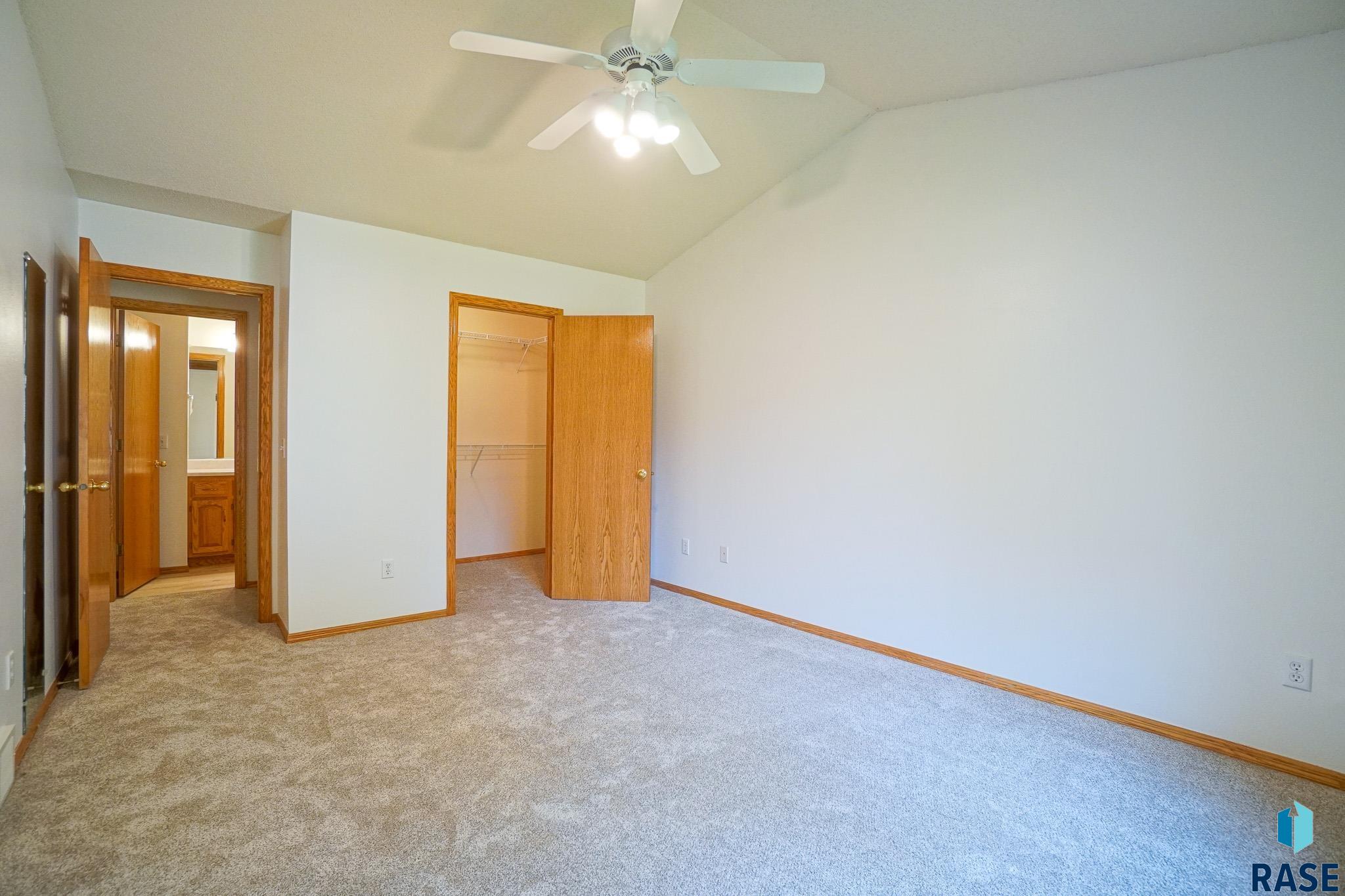 1601 E 63rd St Street, Sioux Falls, New Jersey image 19
