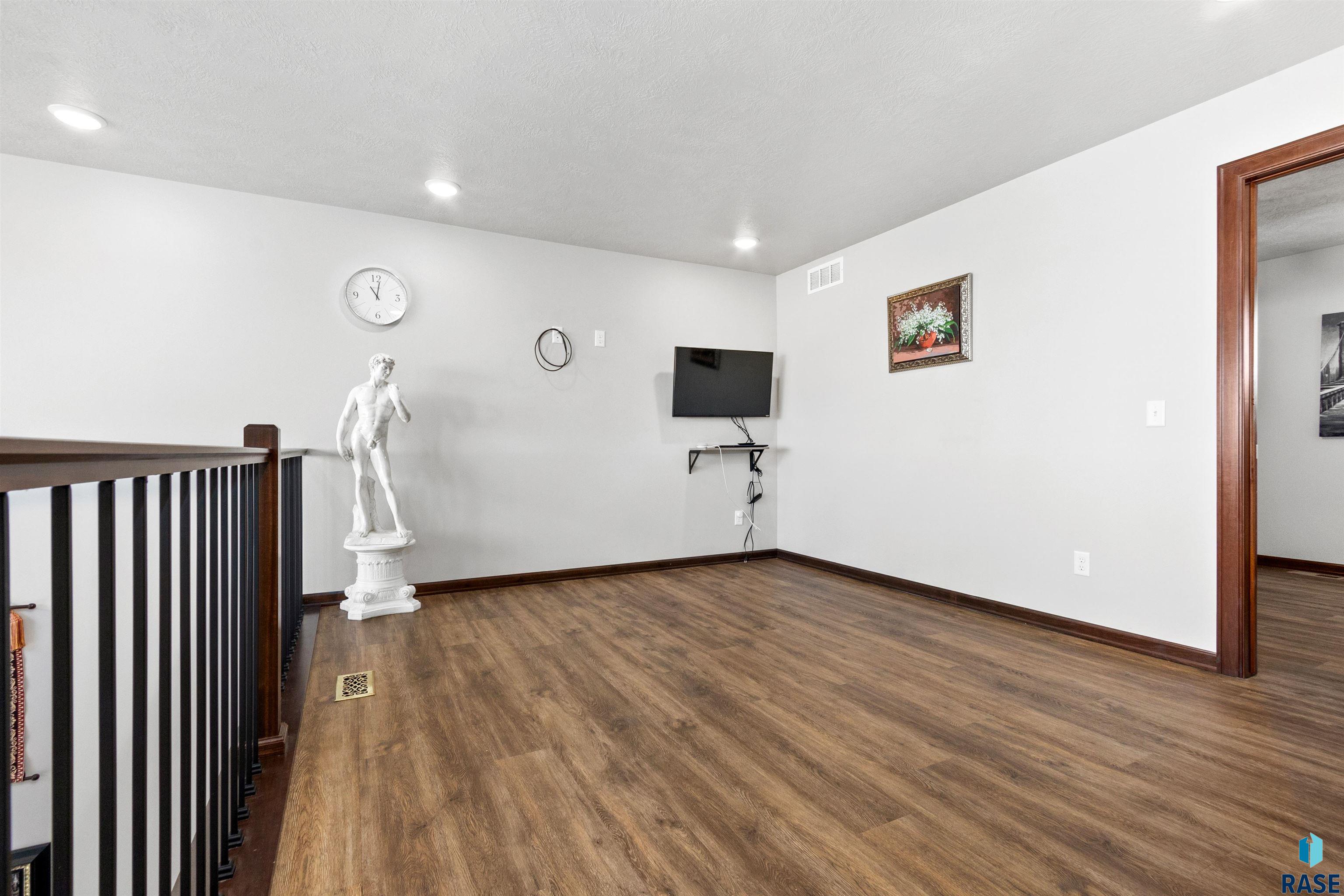 3614 E Siasconset Pl Place, Sioux Falls, New Jersey image 14