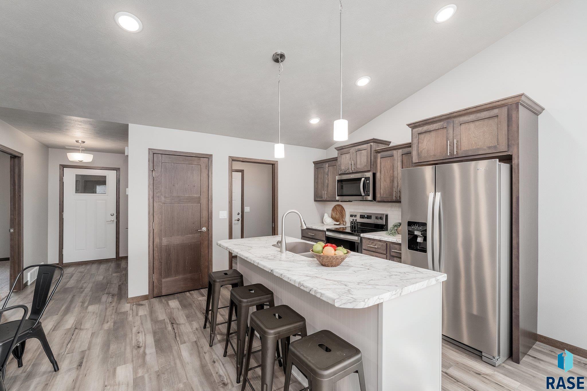1432 N Mae Pl Place, Tea, New Jersey image 3