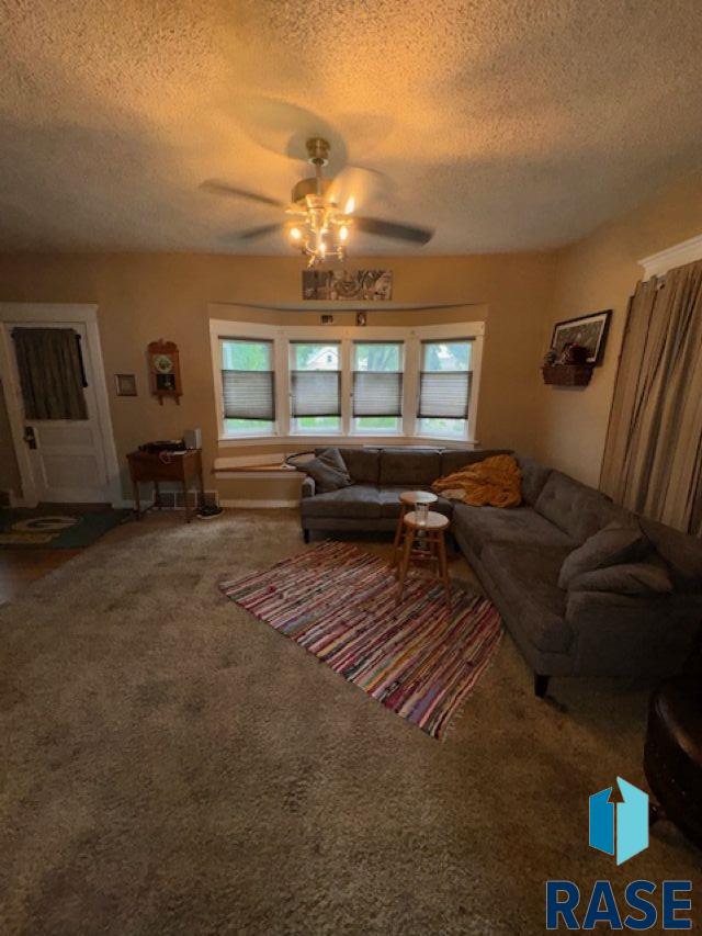 709 E 5th Ave Avenue, Mitchell, South Dakota image 5