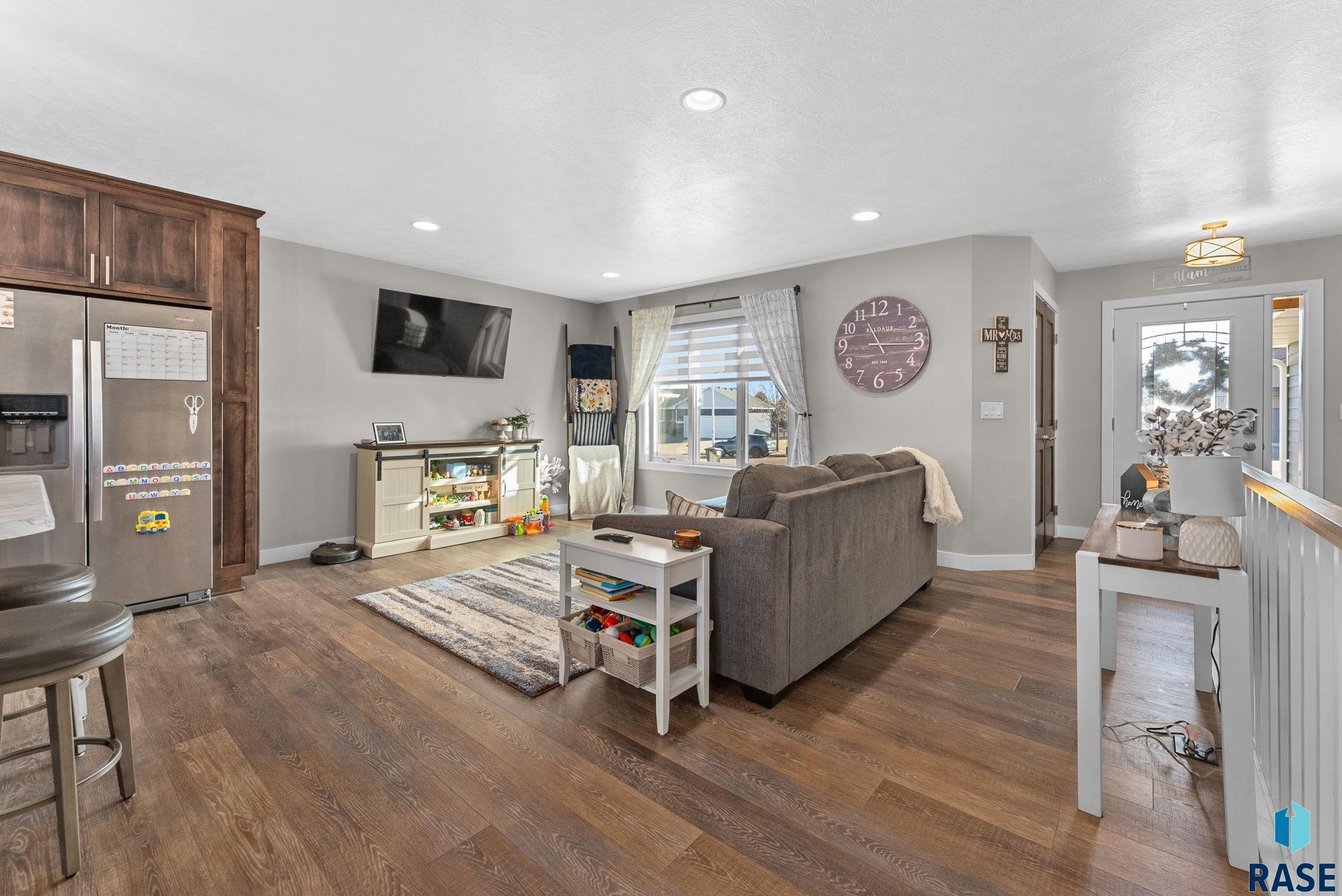 619 Cressman Trl Trail, Hartford, South Dakota image 6