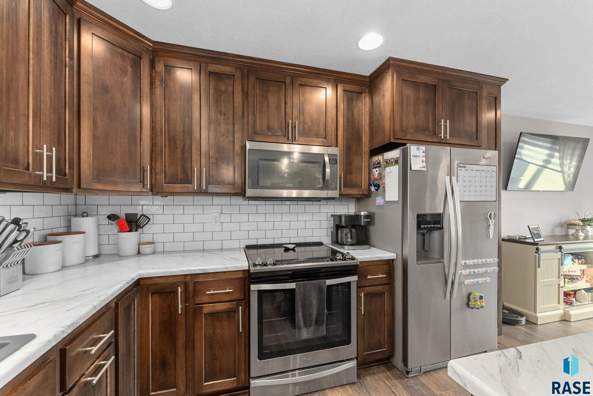 619 Cressman Trl Trail, Hartford, South Dakota image 12