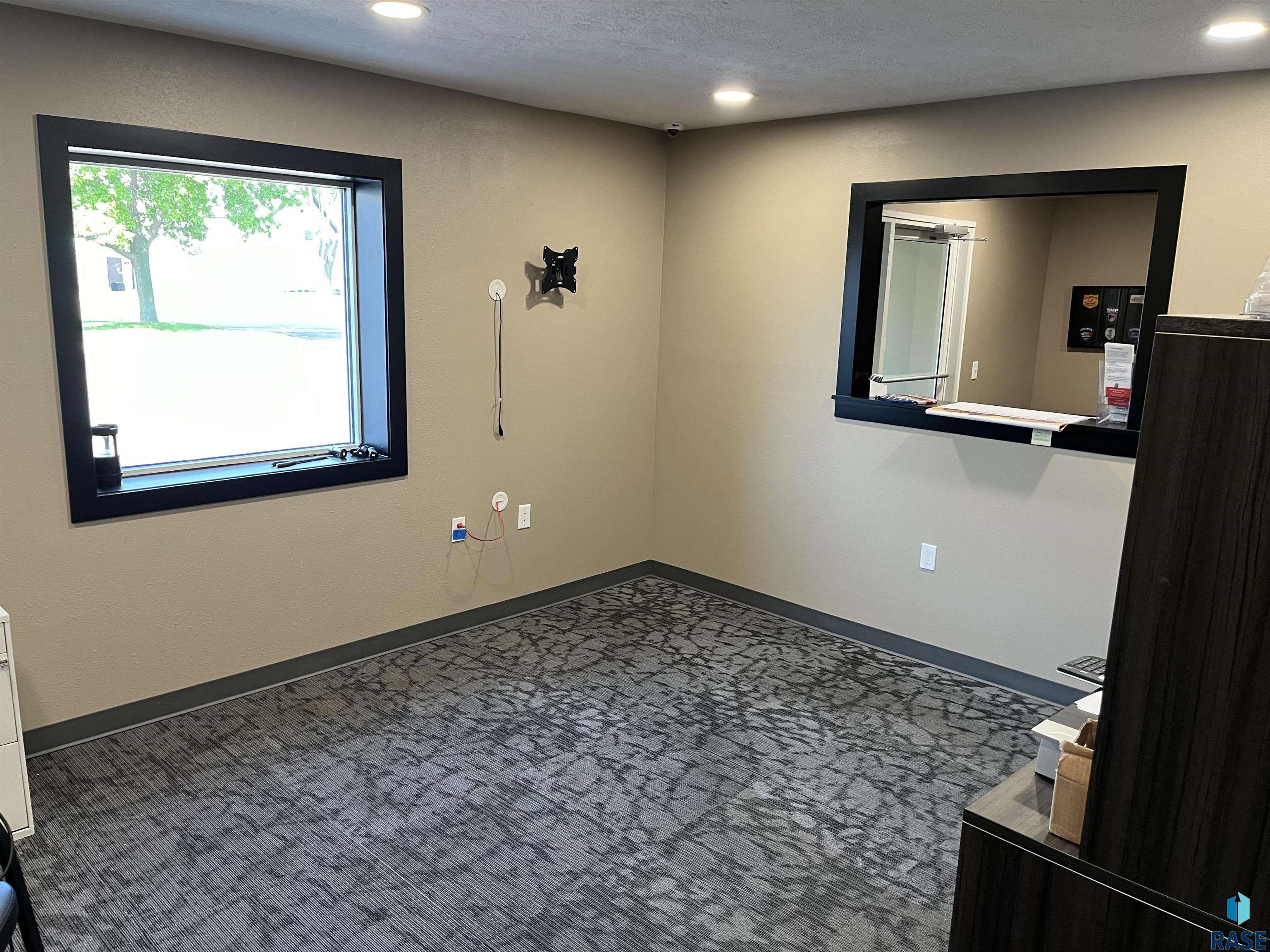 Sioux Falls, South Dakota 57104, United States, ,Commercial,Active,133307