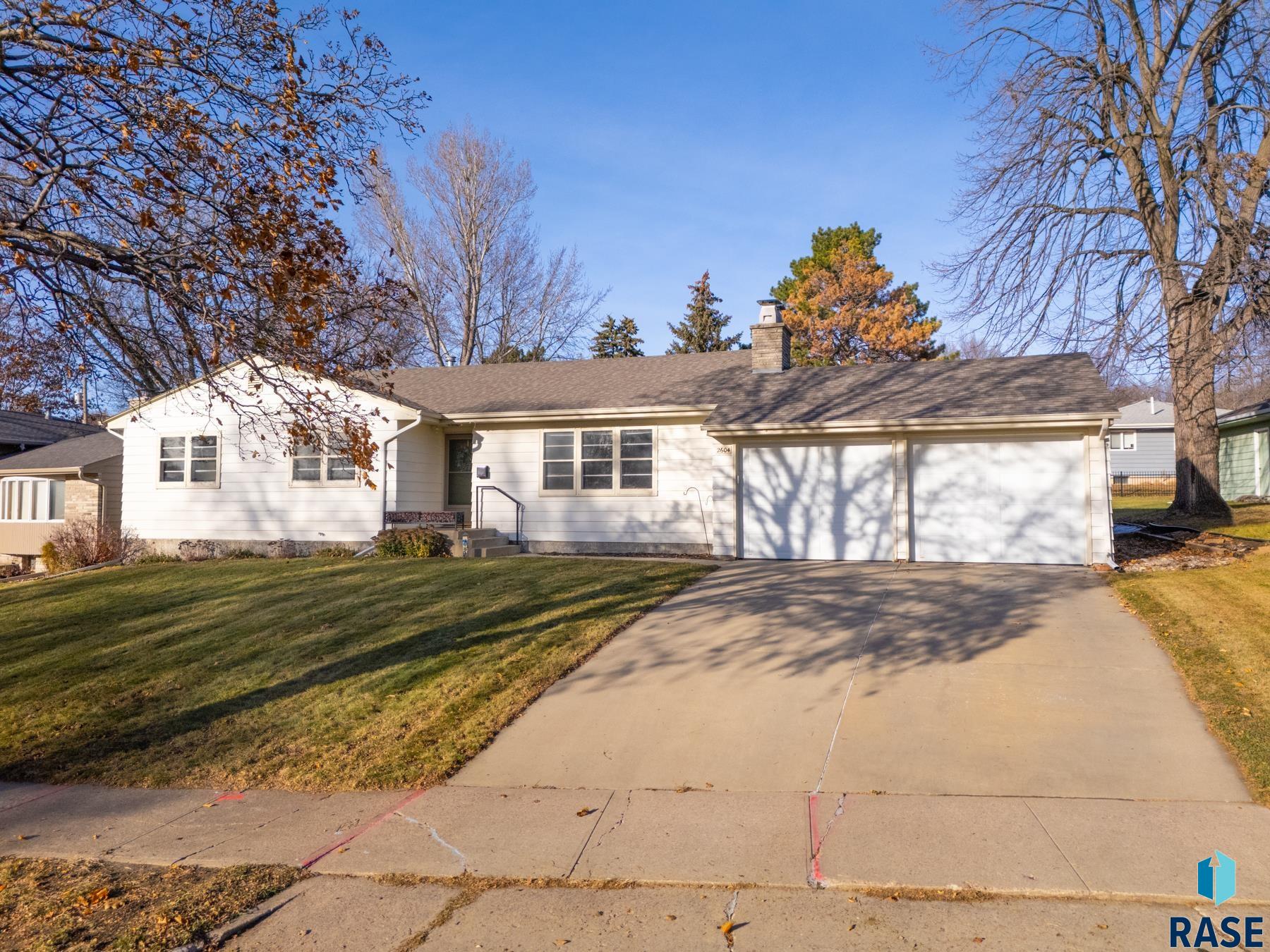 2604 W Oak St Street, Sioux Falls, South Dakota image 3