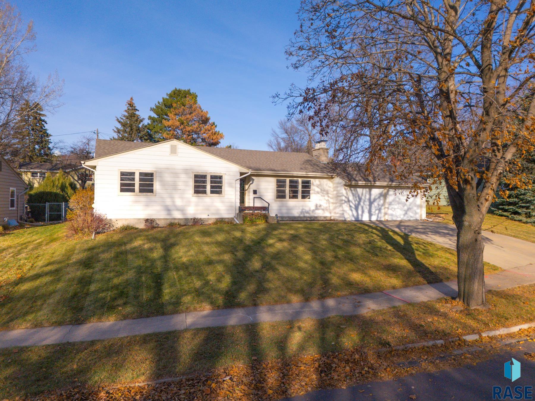 2604 W Oak St Street, Sioux Falls, South Dakota image 2