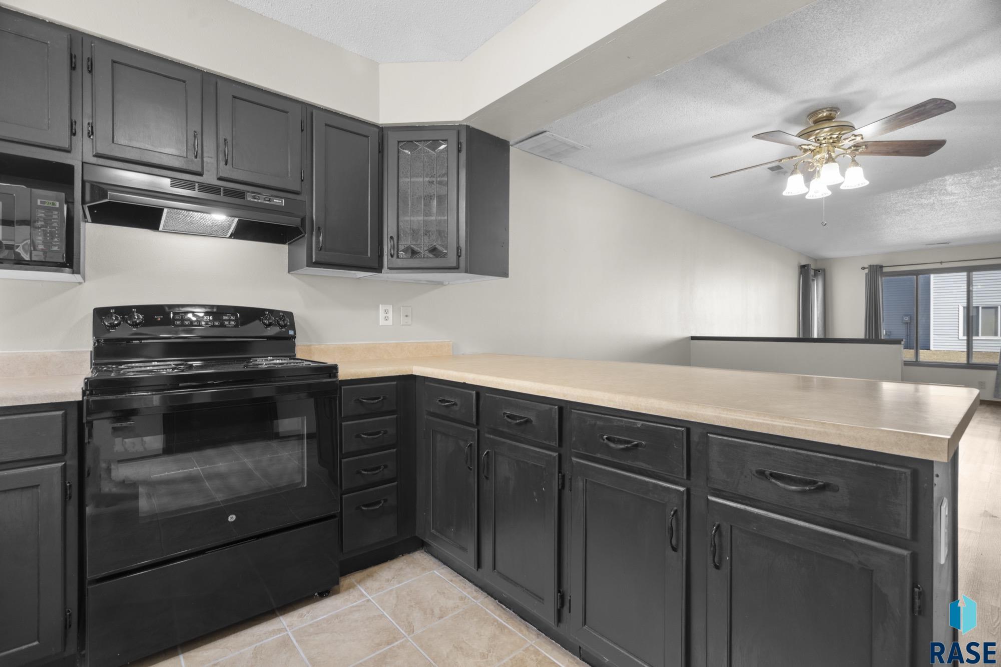 1010 S Bridgeport Pl Place, Sioux Falls, South Dakota image 5