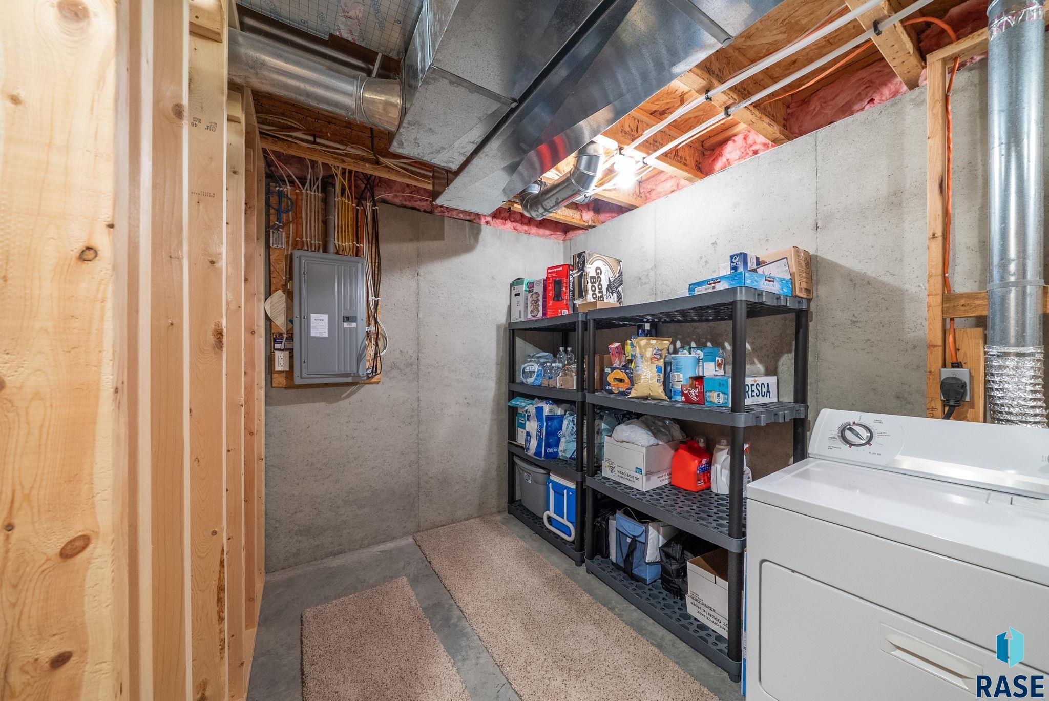 506 Almond Ave Avenue, Harrisburg, New Jersey image 36