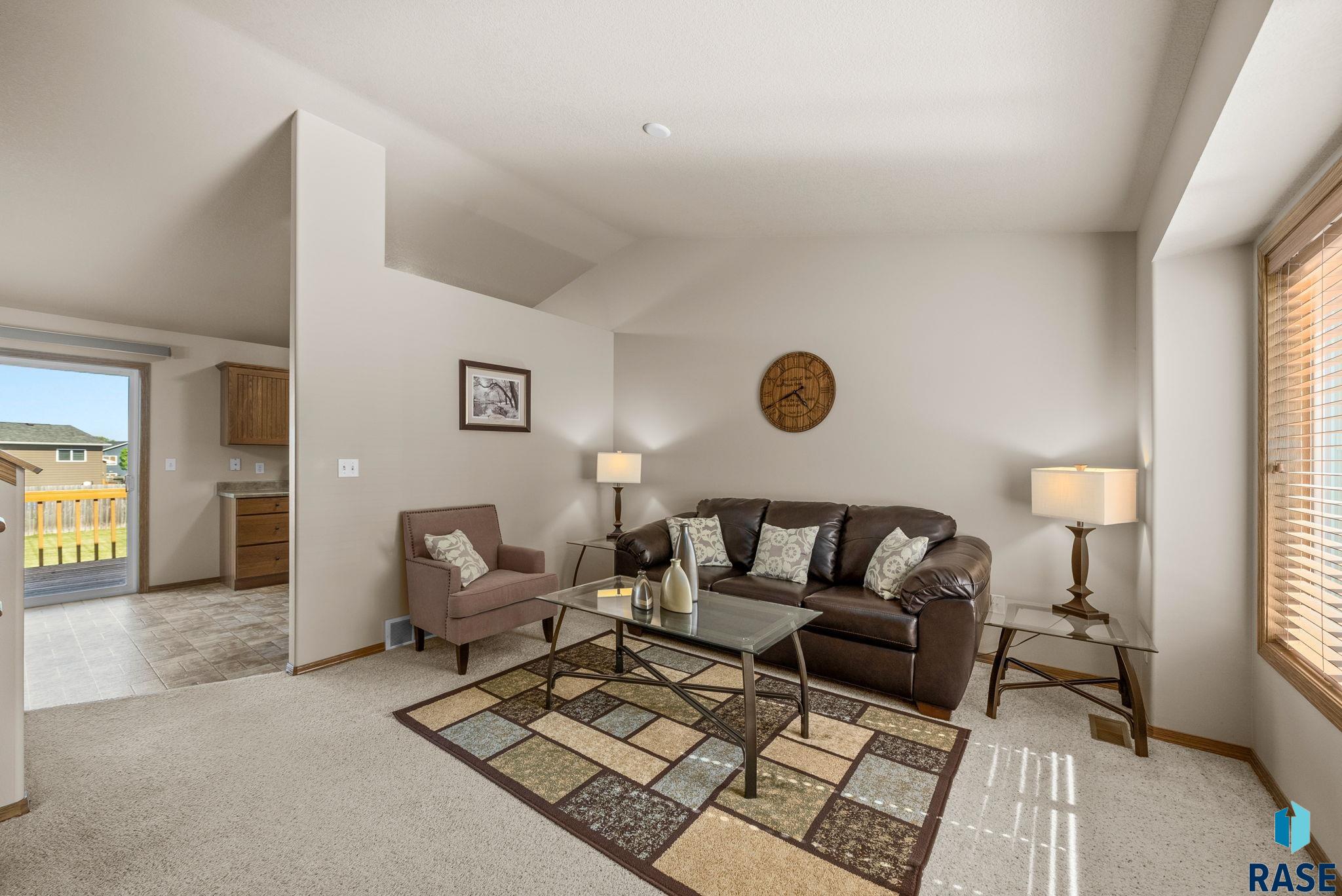 506 Almond Ave Avenue, Harrisburg, New Jersey image 5