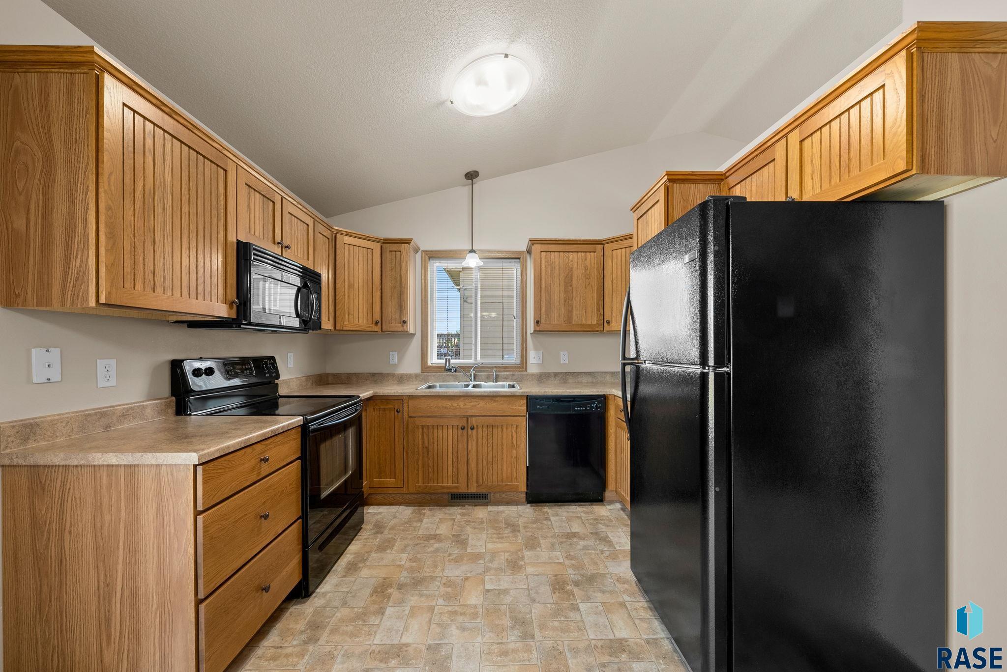 506 Almond Ave Avenue, Harrisburg, New Jersey image 9