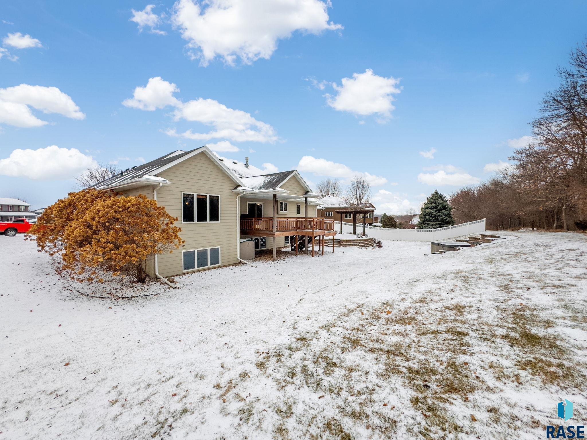 2225 E Byrum Cir Circle, Brandon, South Dakota image 40