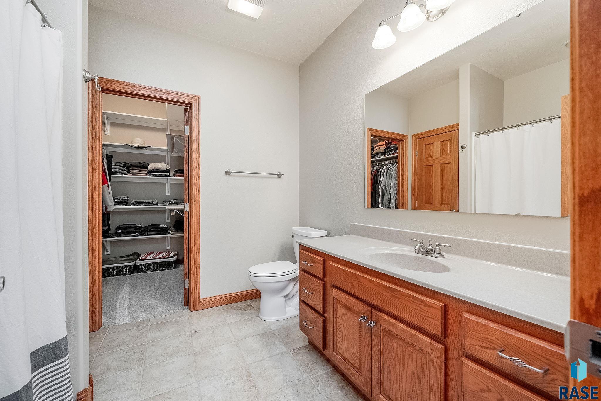 2225 E Byrum Cir Circle, Brandon, South Dakota image 18