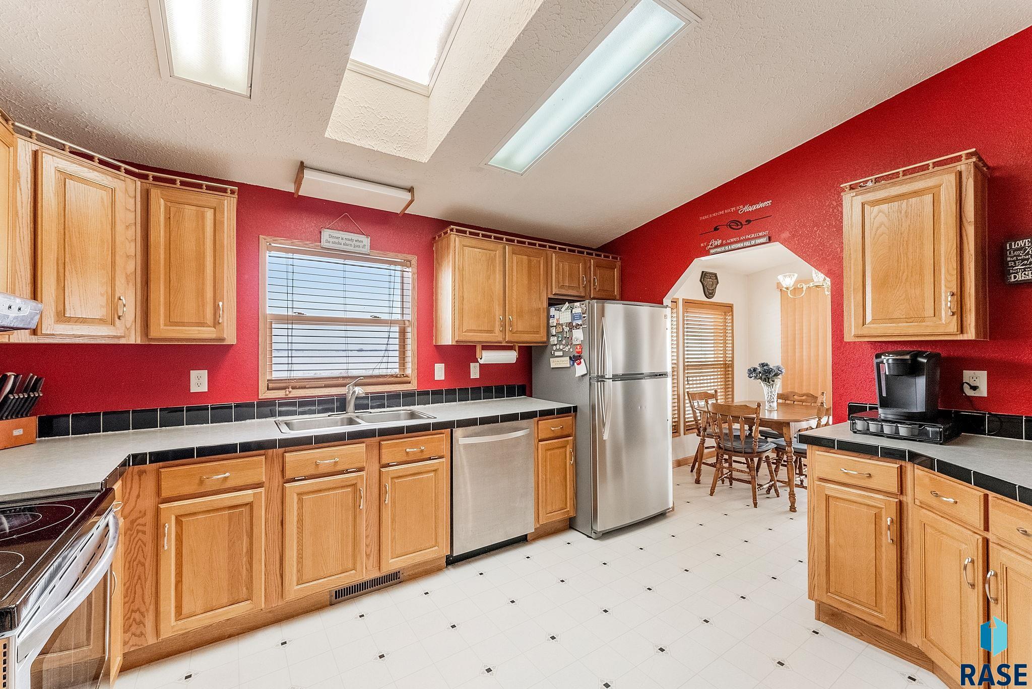 27549 475th Ave Avenue, Worthing, South Dakota image 10
