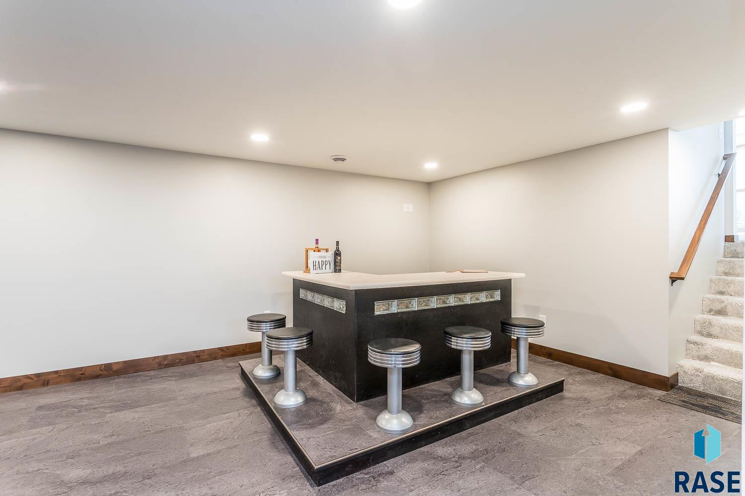1000 N Six Mile Rd Road, Sioux Falls, New Jersey image 23