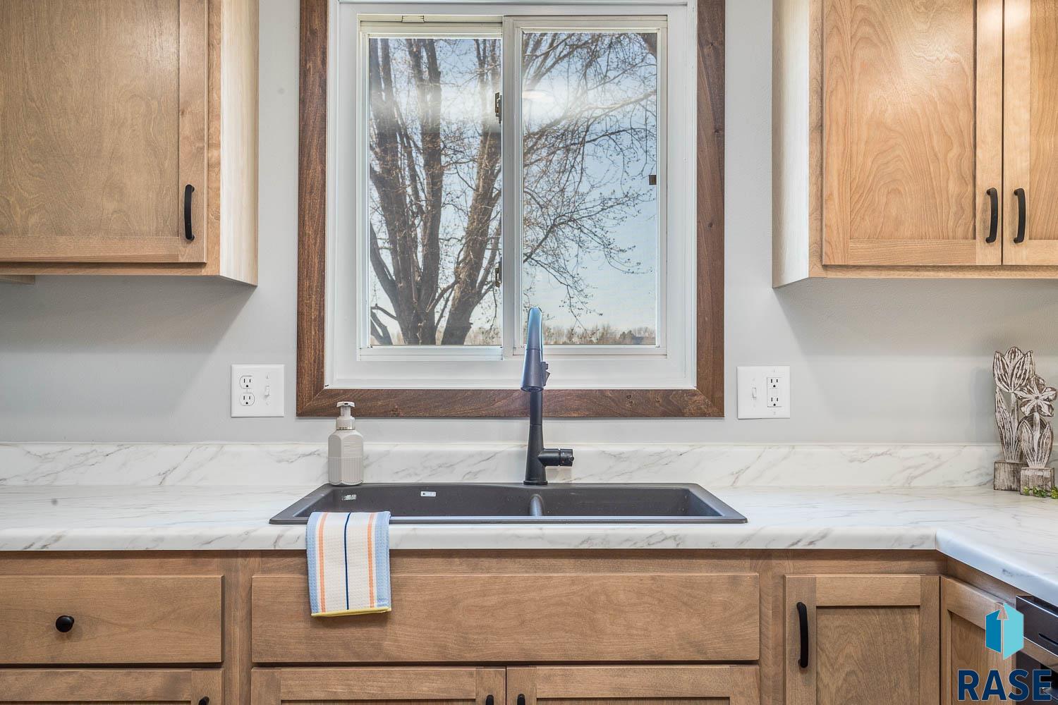 1000 N Six Mile Rd Road, Sioux Falls, New Jersey image 8