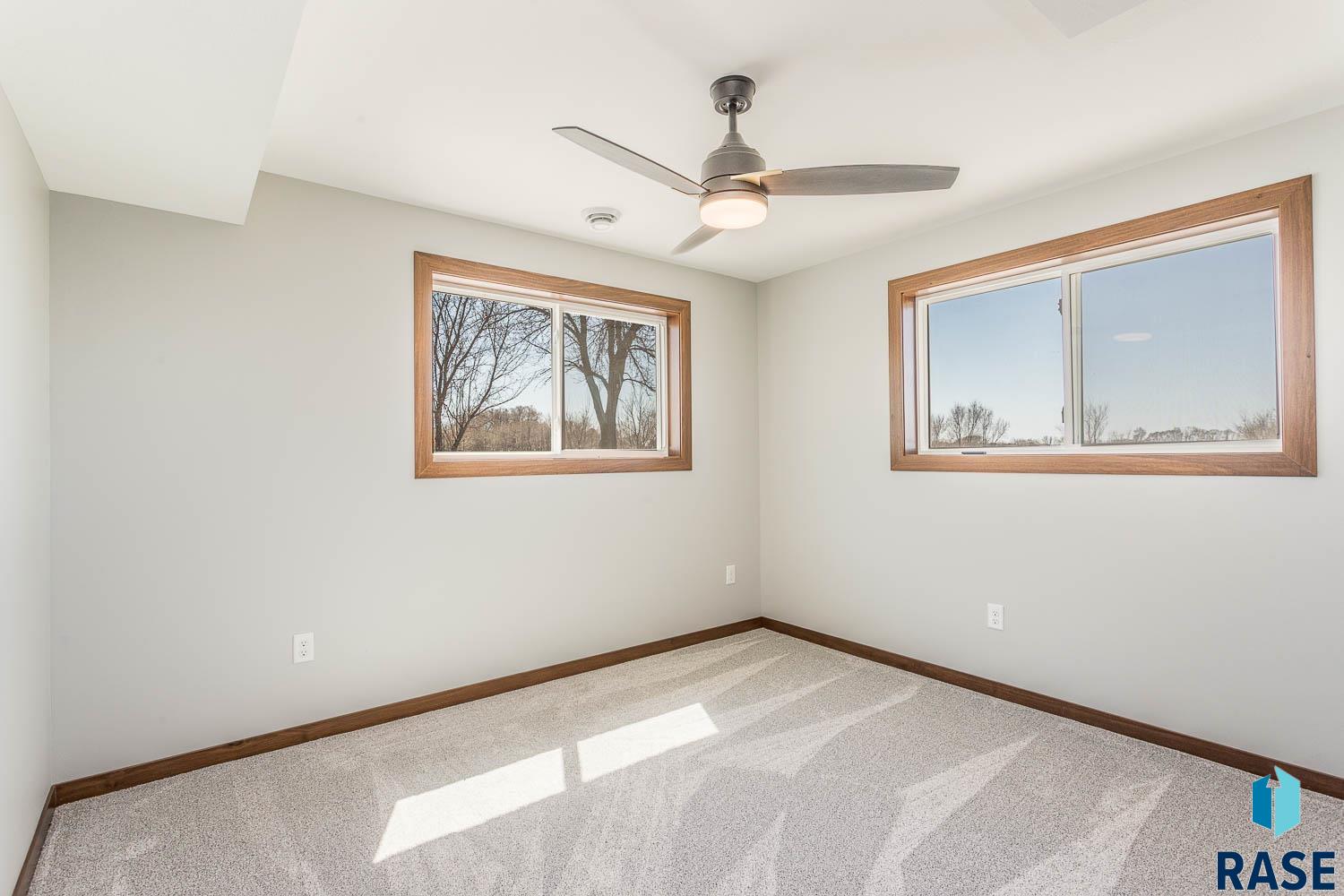 1000 N Six Mile Rd Road, Sioux Falls, New Jersey image 21