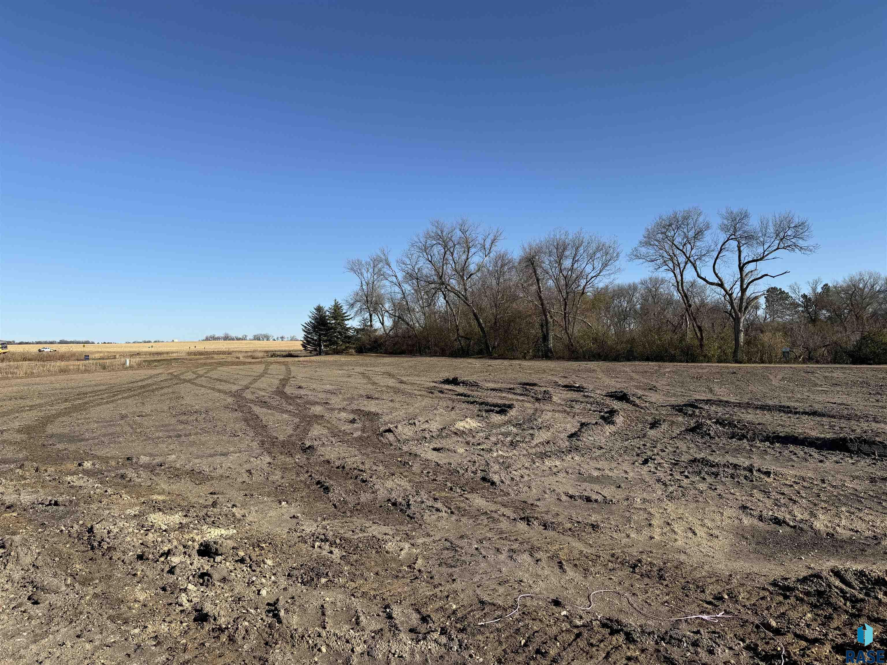 Dakota Ave Avenue #LOT 5, Madison, South Dakota image 1