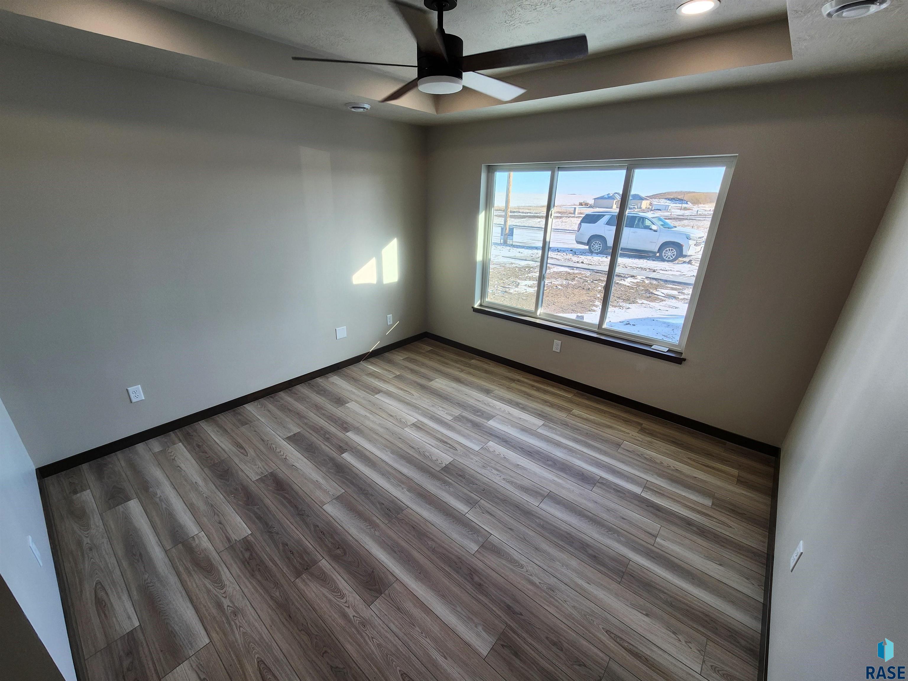 1605 Neil Ave Avenue, Dell Rapids, South Dakota image 12