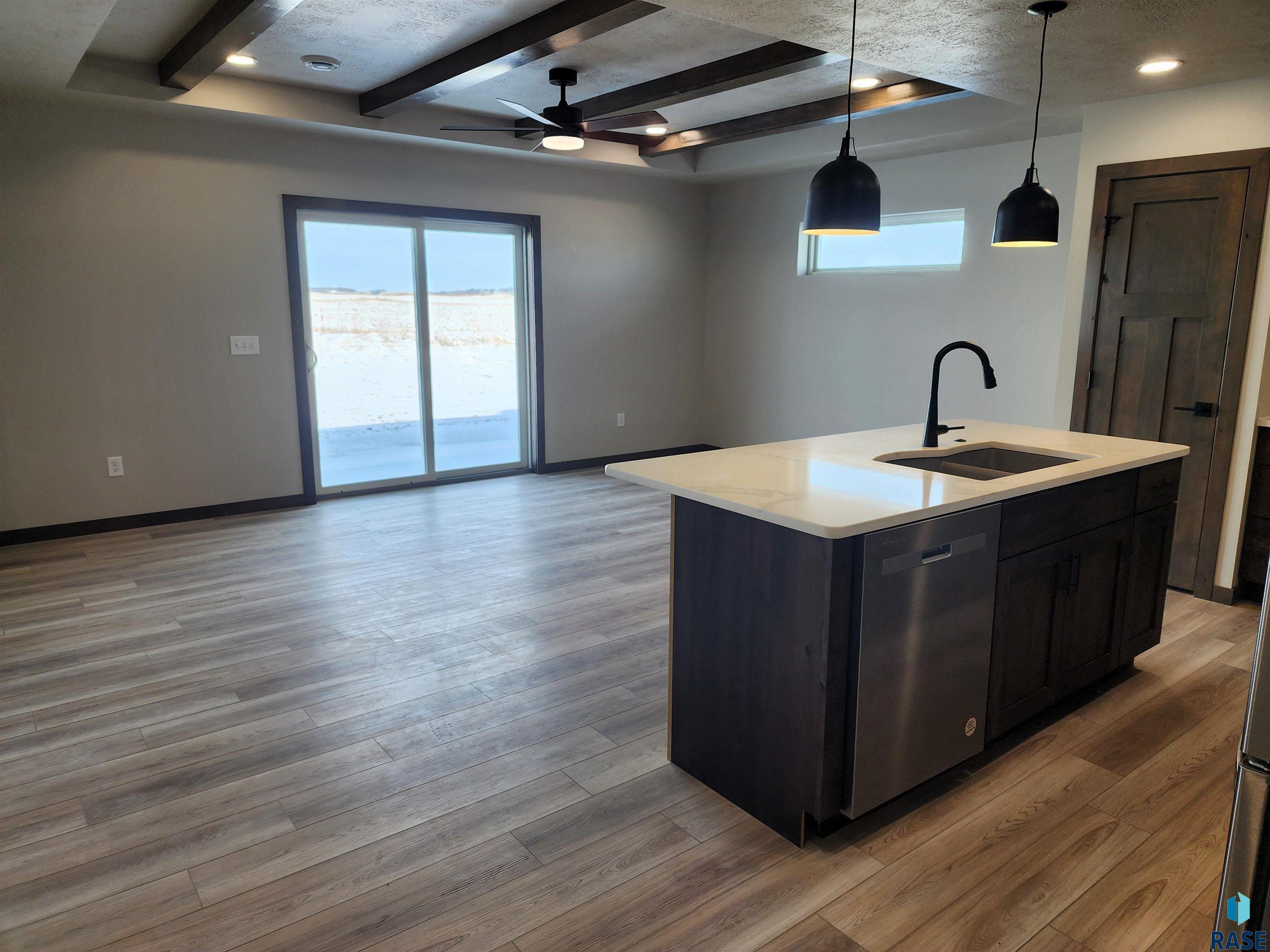 1605 Neil Ave Avenue, Dell Rapids, South Dakota image 5