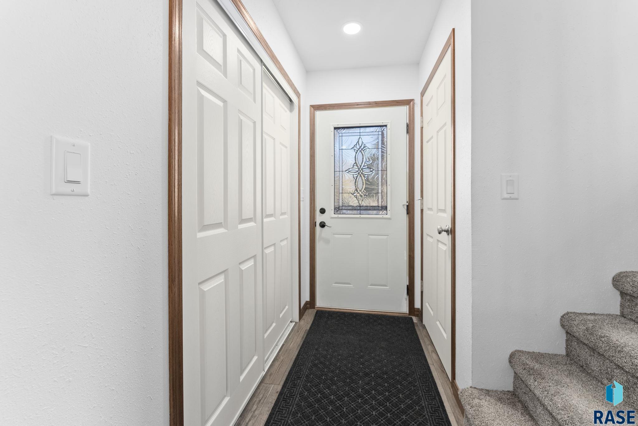 3325 E Manor Cir Circle, Sioux Falls, New Jersey image 28