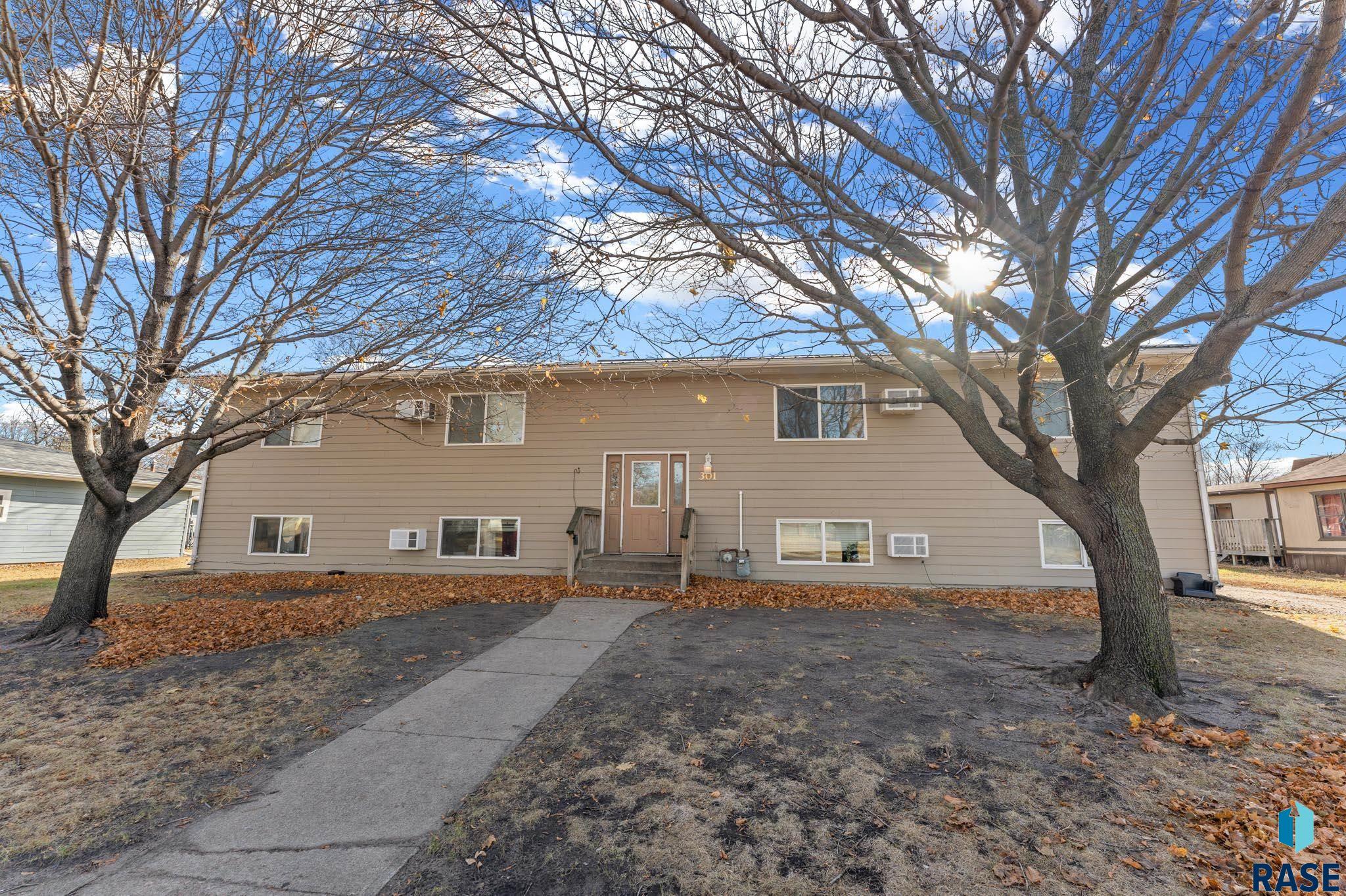 Flandreau, South Dakota 57028, United States, 16 Bedrooms Bedrooms, ,8 BathroomsBathrooms,Residential,Active,31023