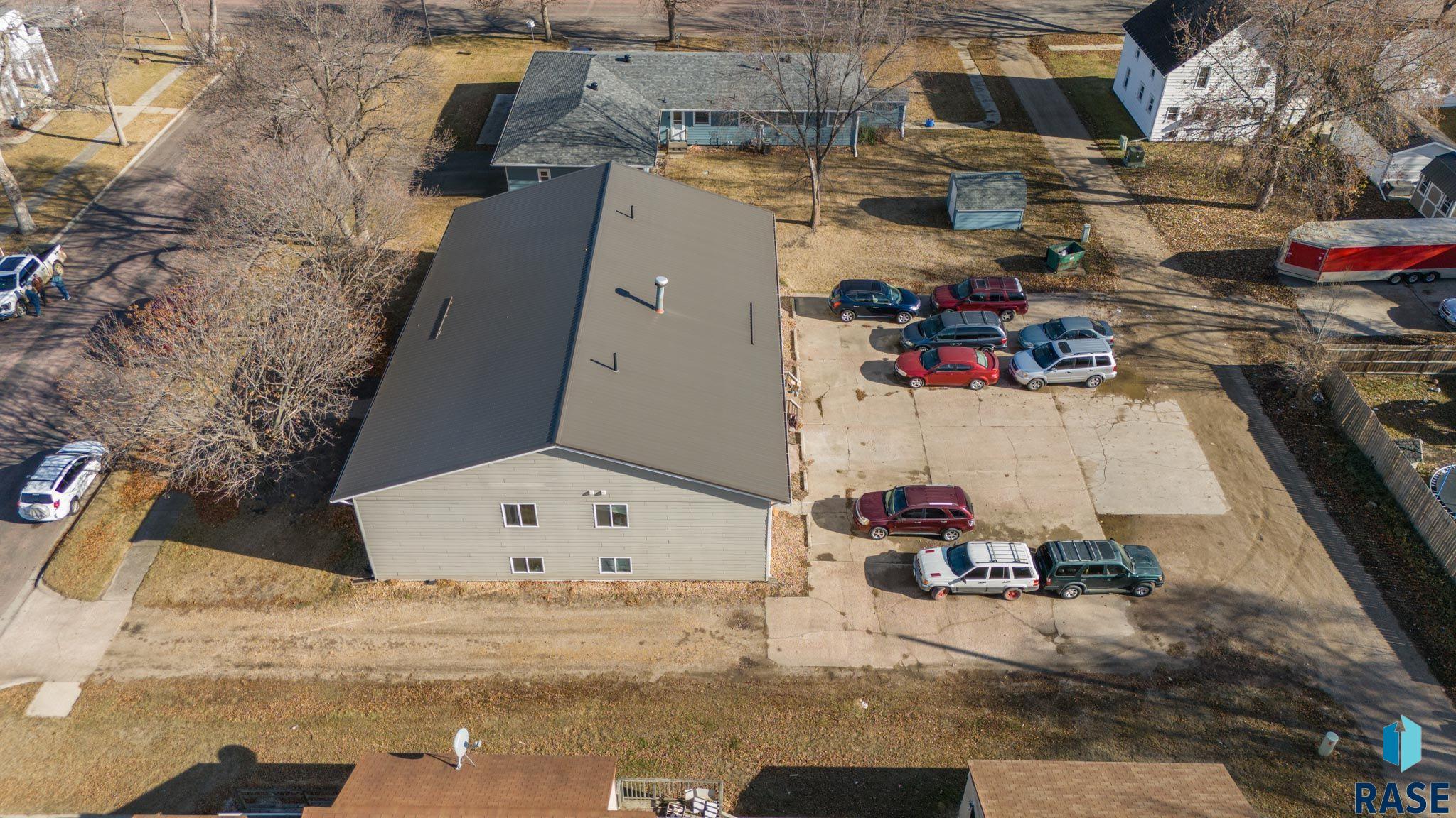 Flandreau, South Dakota 57028, United States, 16 Bedrooms Bedrooms, ,8 BathroomsBathrooms,Residential,Active,31023