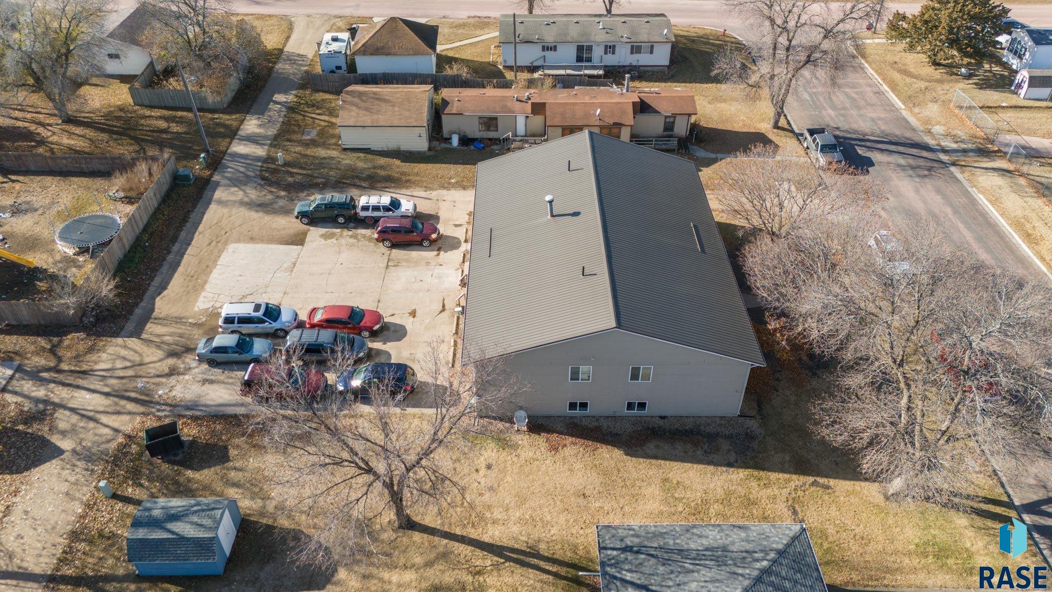 Flandreau, South Dakota 57028, United States, 16 Bedrooms Bedrooms, ,8 BathroomsBathrooms,Residential,Active,31023