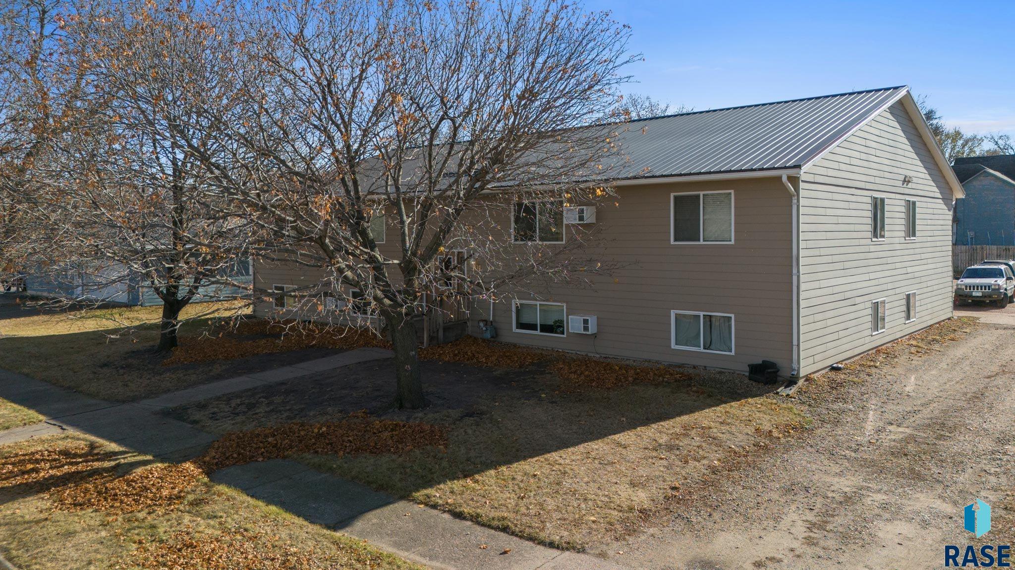 Flandreau, South Dakota 57028, United States, 16 Bedrooms Bedrooms, ,8 BathroomsBathrooms,Residential,Active,31023