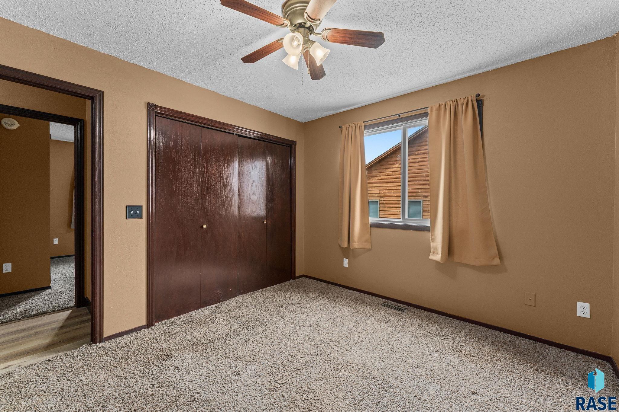 605 Quail Cir Circle, Harrisburg, South Dakota image 7