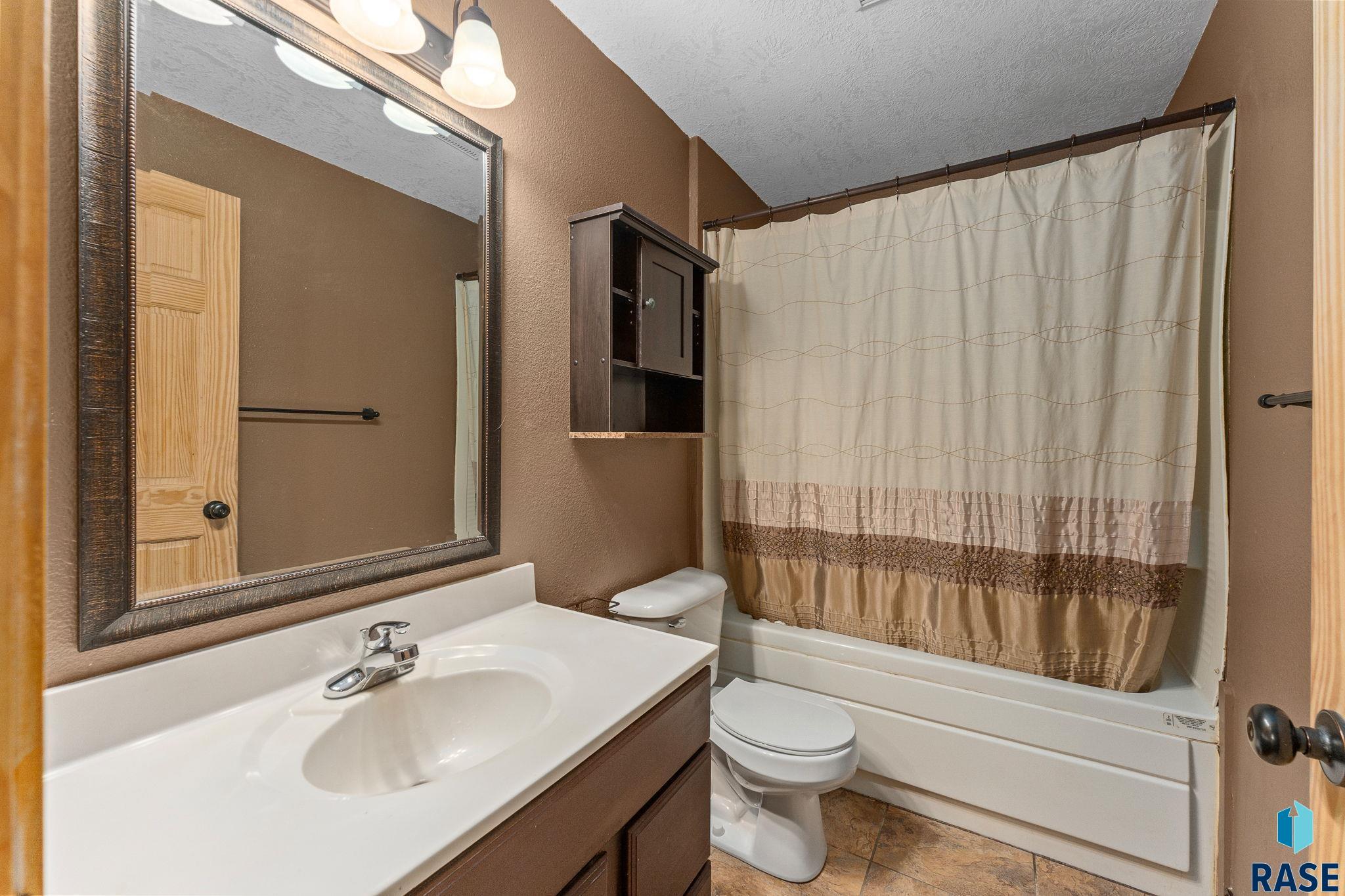 605 Quail Cir Circle, Harrisburg, South Dakota image 17