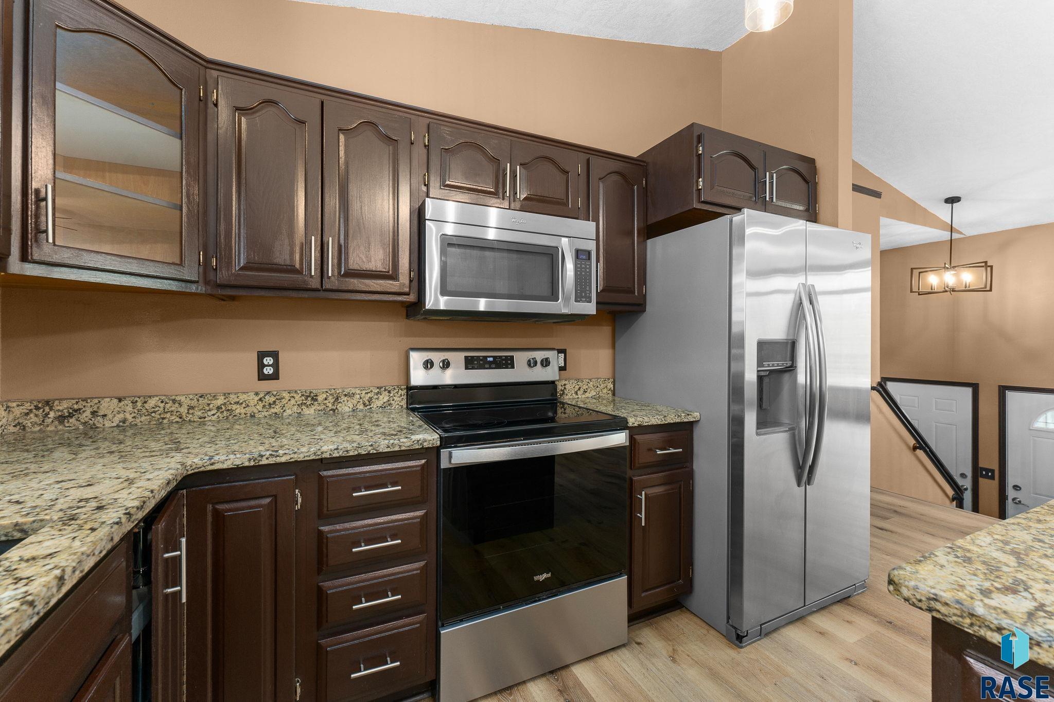 605 Quail Cir Circle, Harrisburg, South Dakota image 21