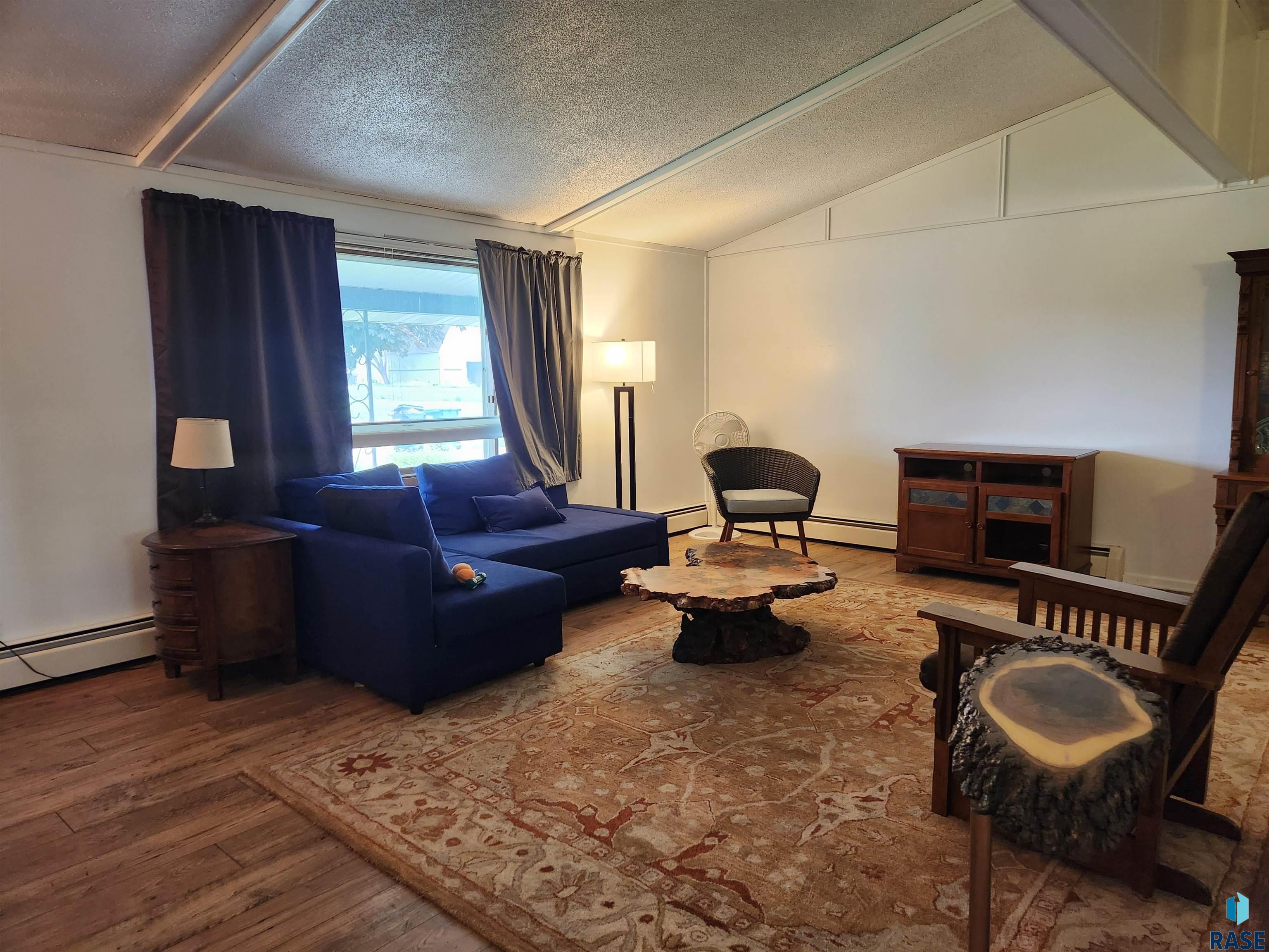 505 E 15th St Street, Dell Rapids, South Dakota image 4