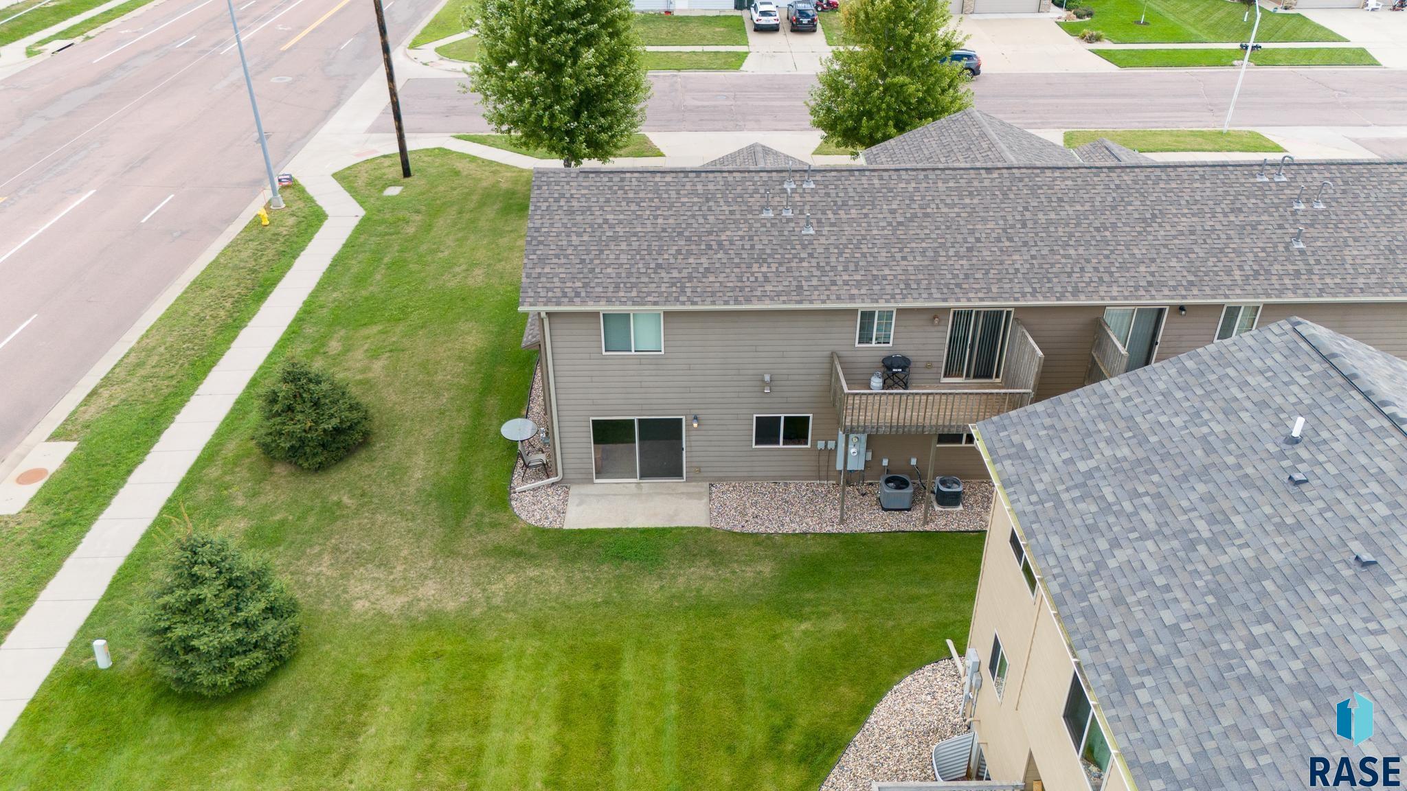 3867 N Galaxy Ln Lane, Sioux Falls, South Dakota image 3