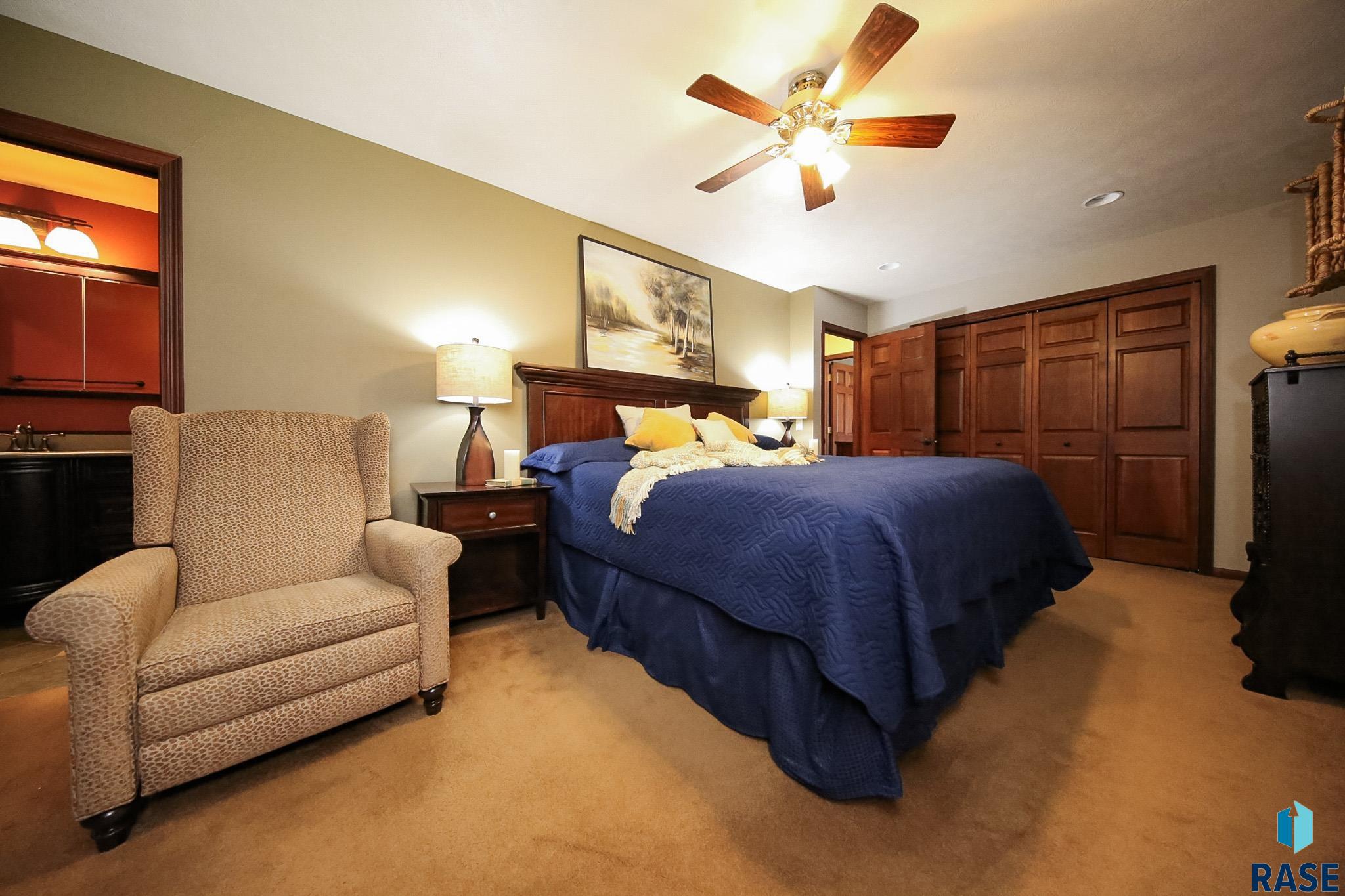 701 N Savannah Dr Drive, Sioux Falls, New Jersey image 16