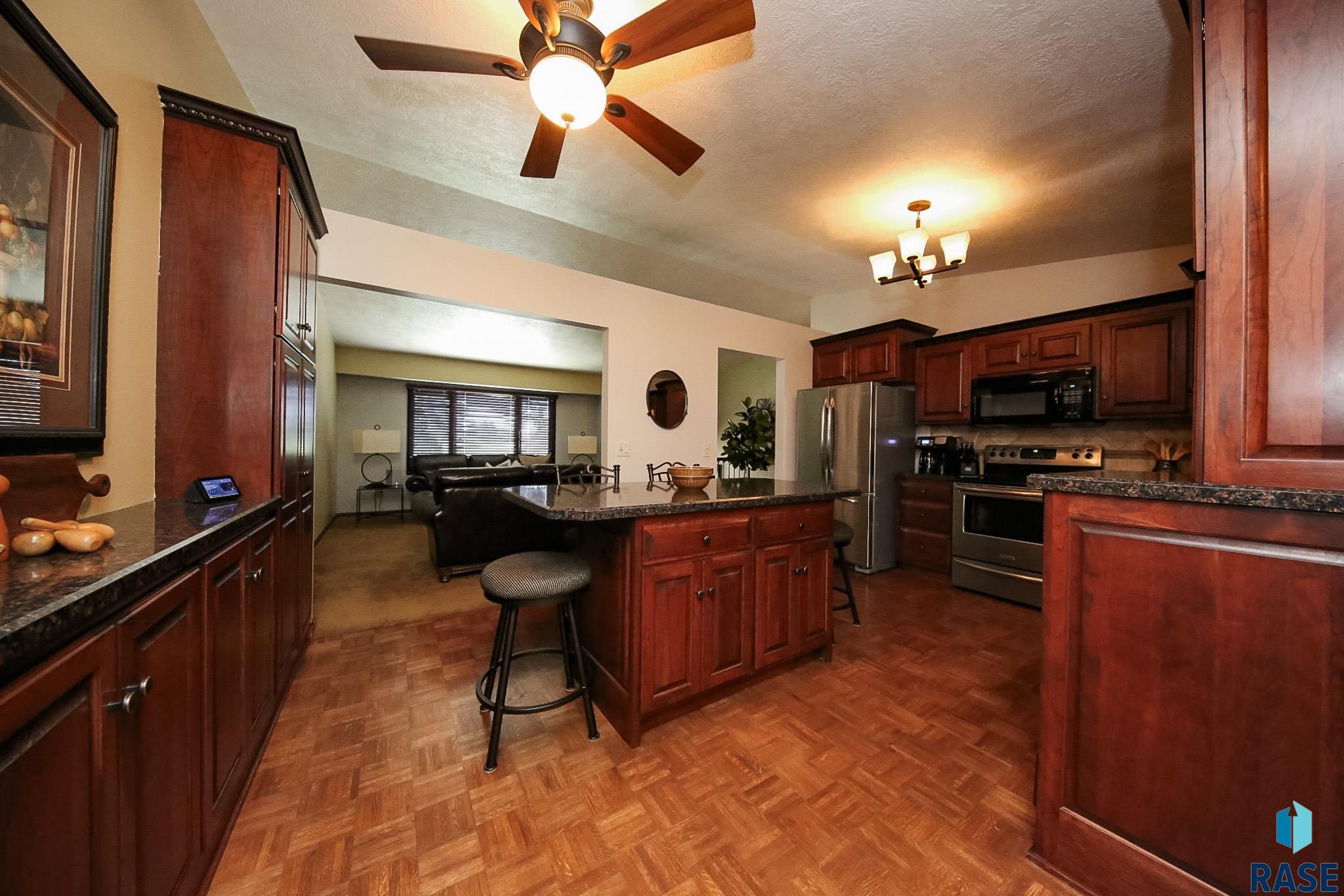 701 N Savannah Dr Drive, Sioux Falls, New Jersey image 11