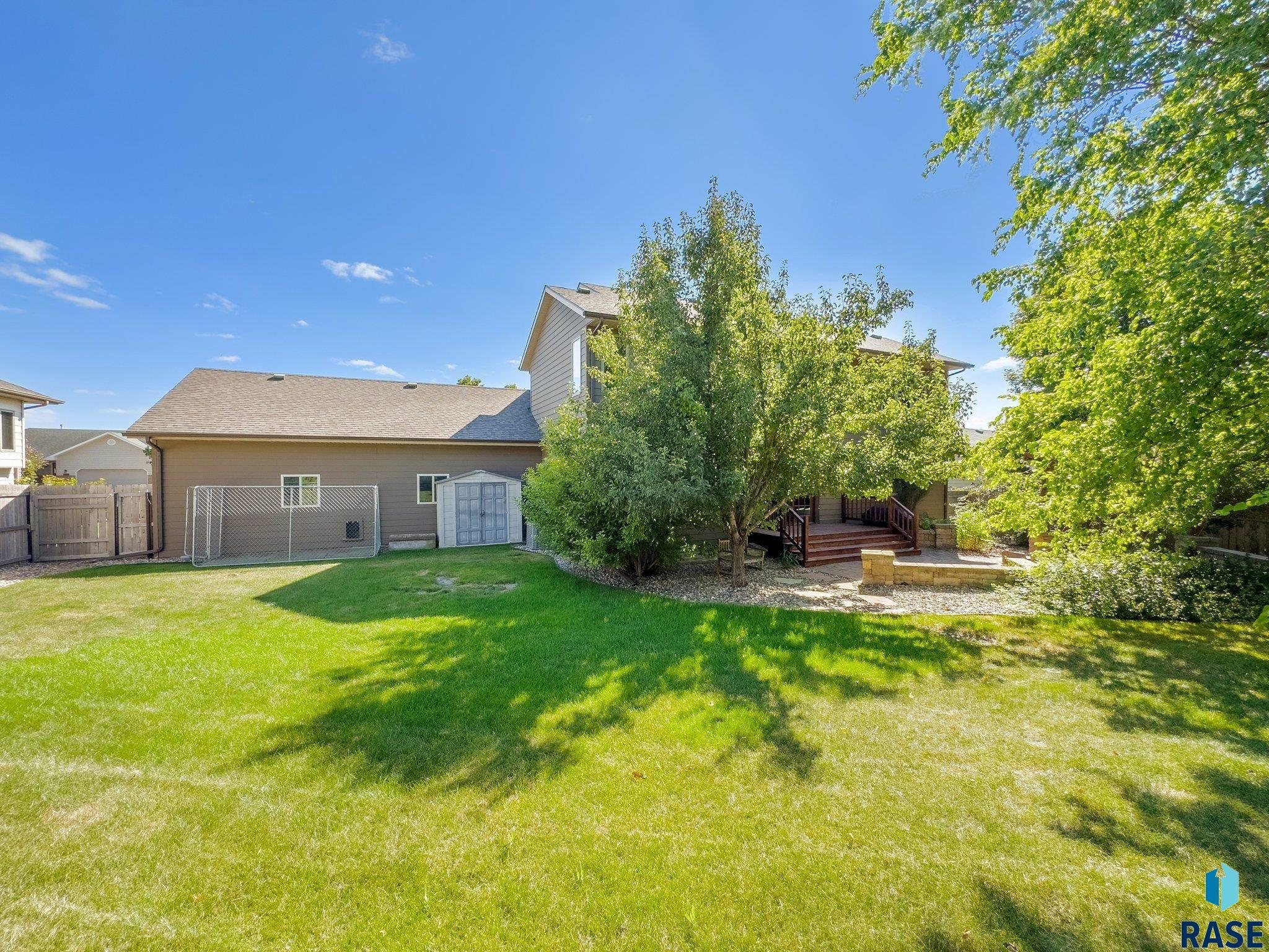 2208 E Pebble Beach Ln Lane, Brandon, South Dakota image 42