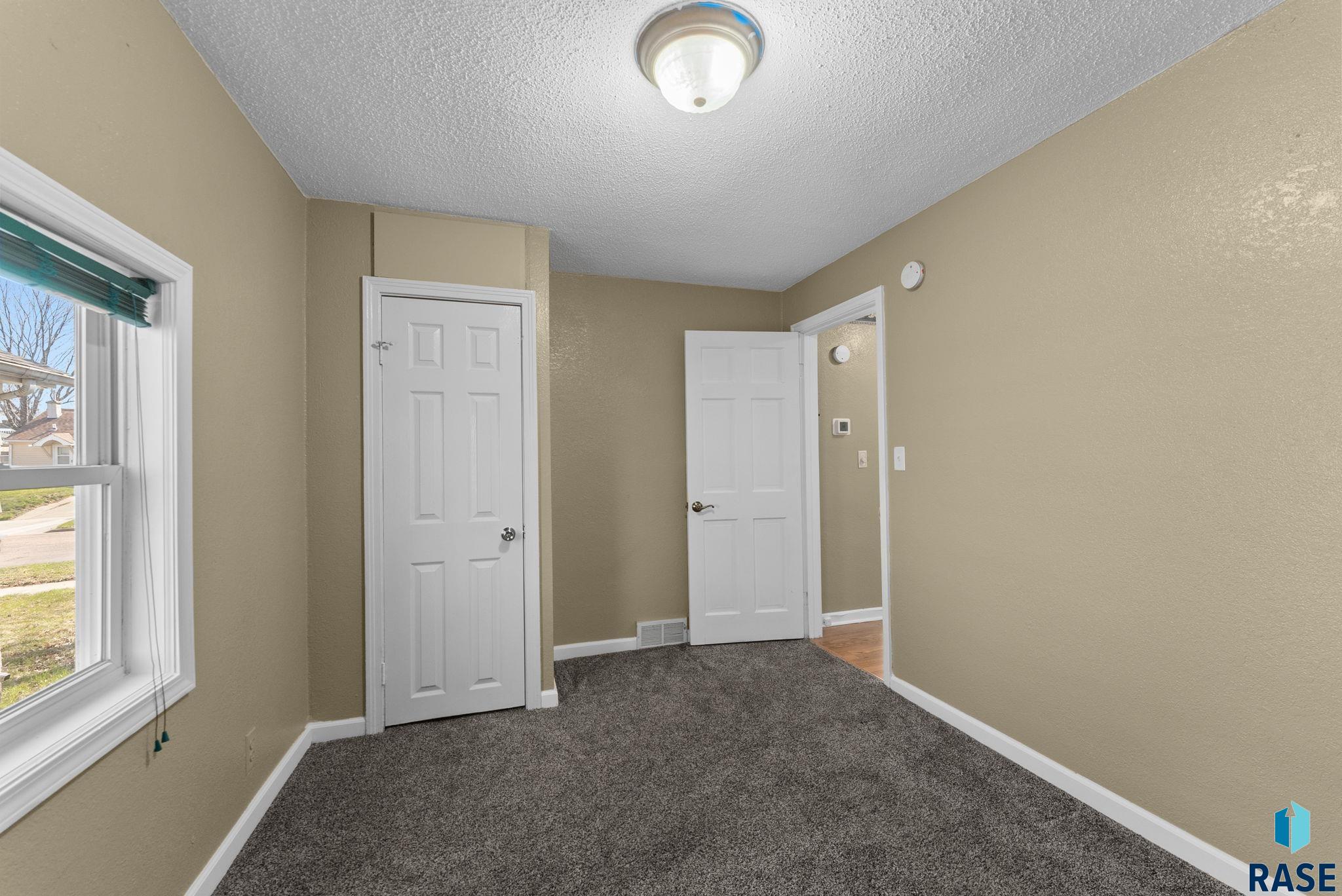 1219 N Spring Ave Avenue, Sioux Falls, New Jersey image 31