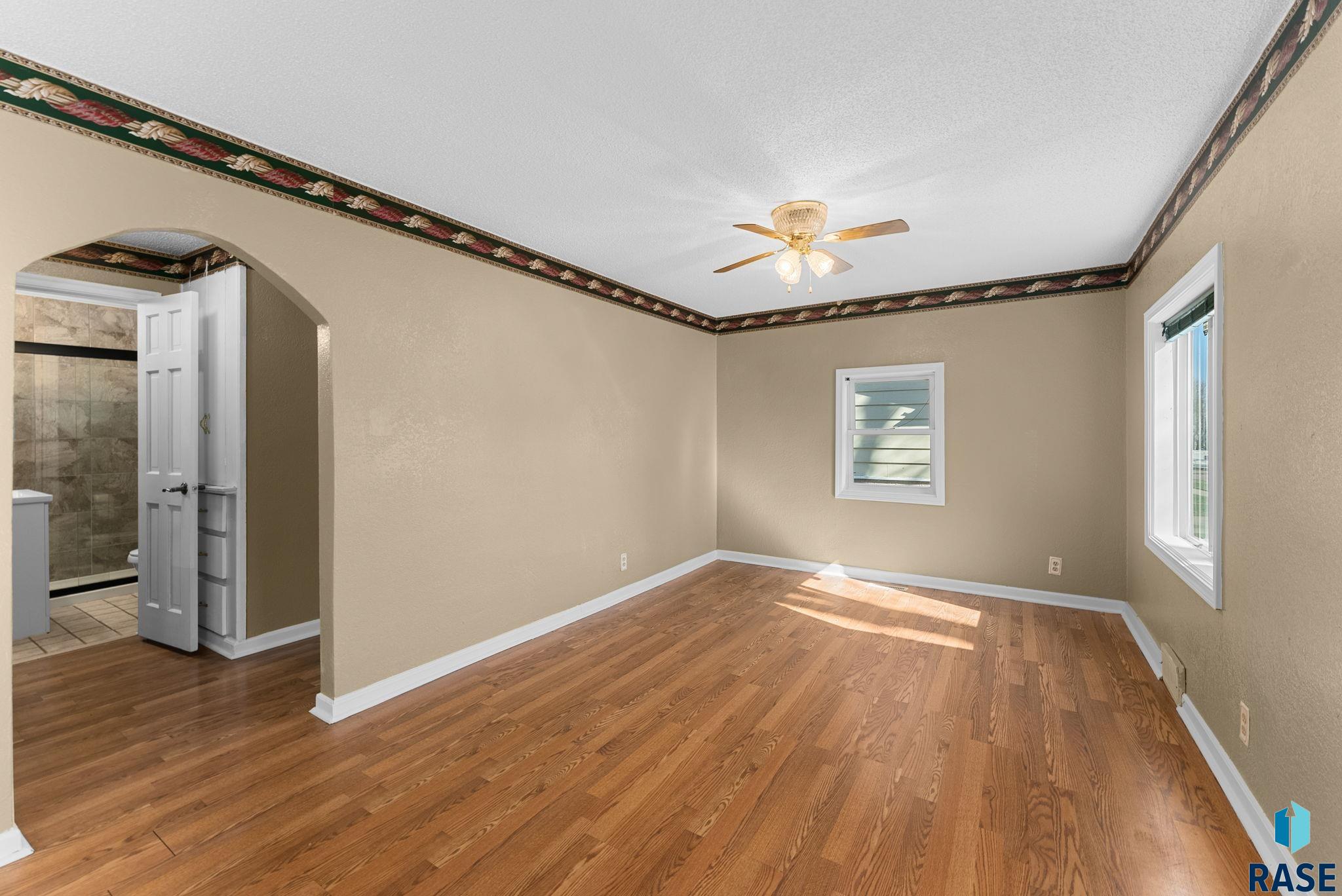 1219 N Spring Ave Avenue, Sioux Falls, New Jersey image 14